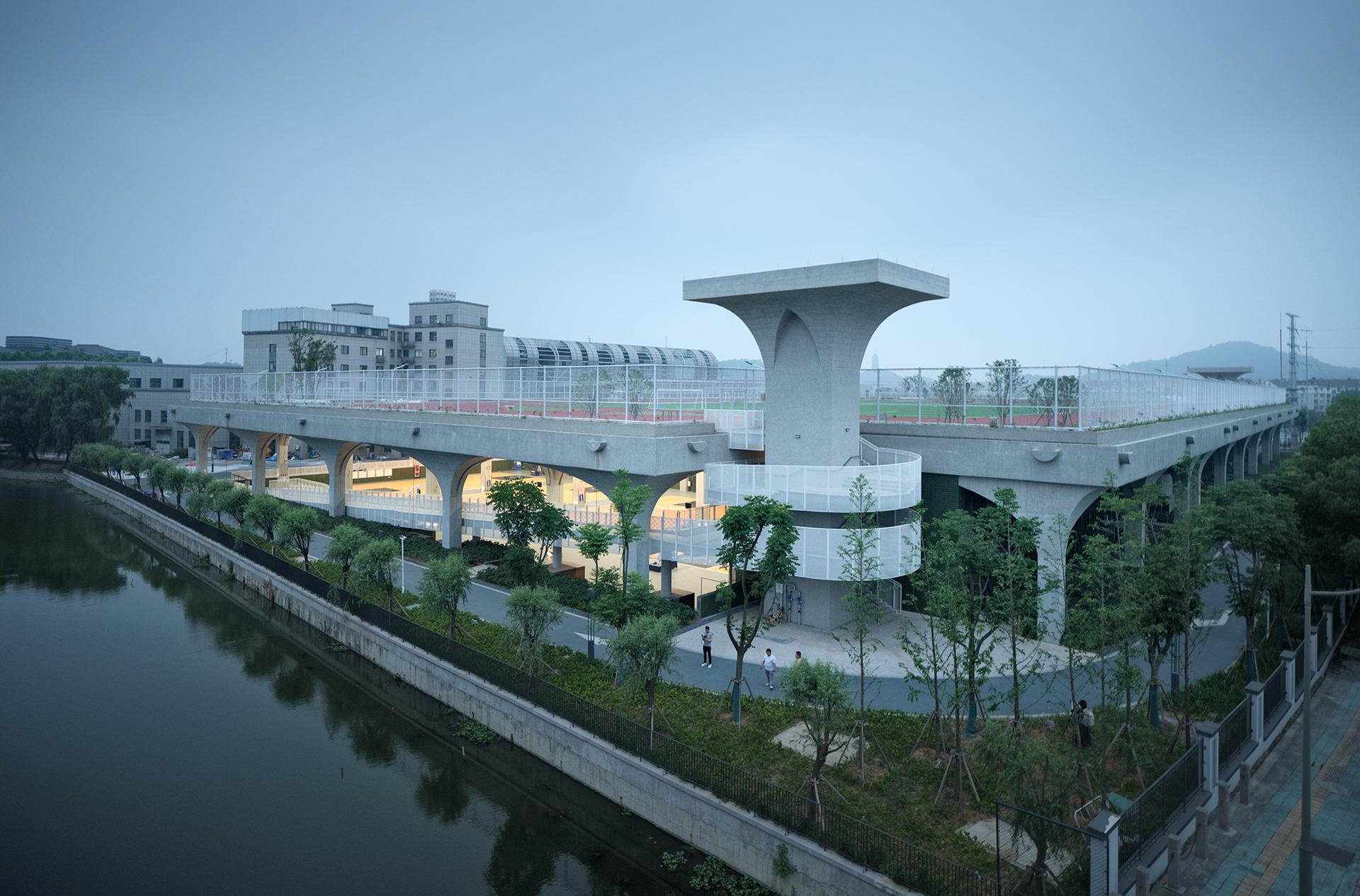 Shaoxing University Stormproof Playground - image 2