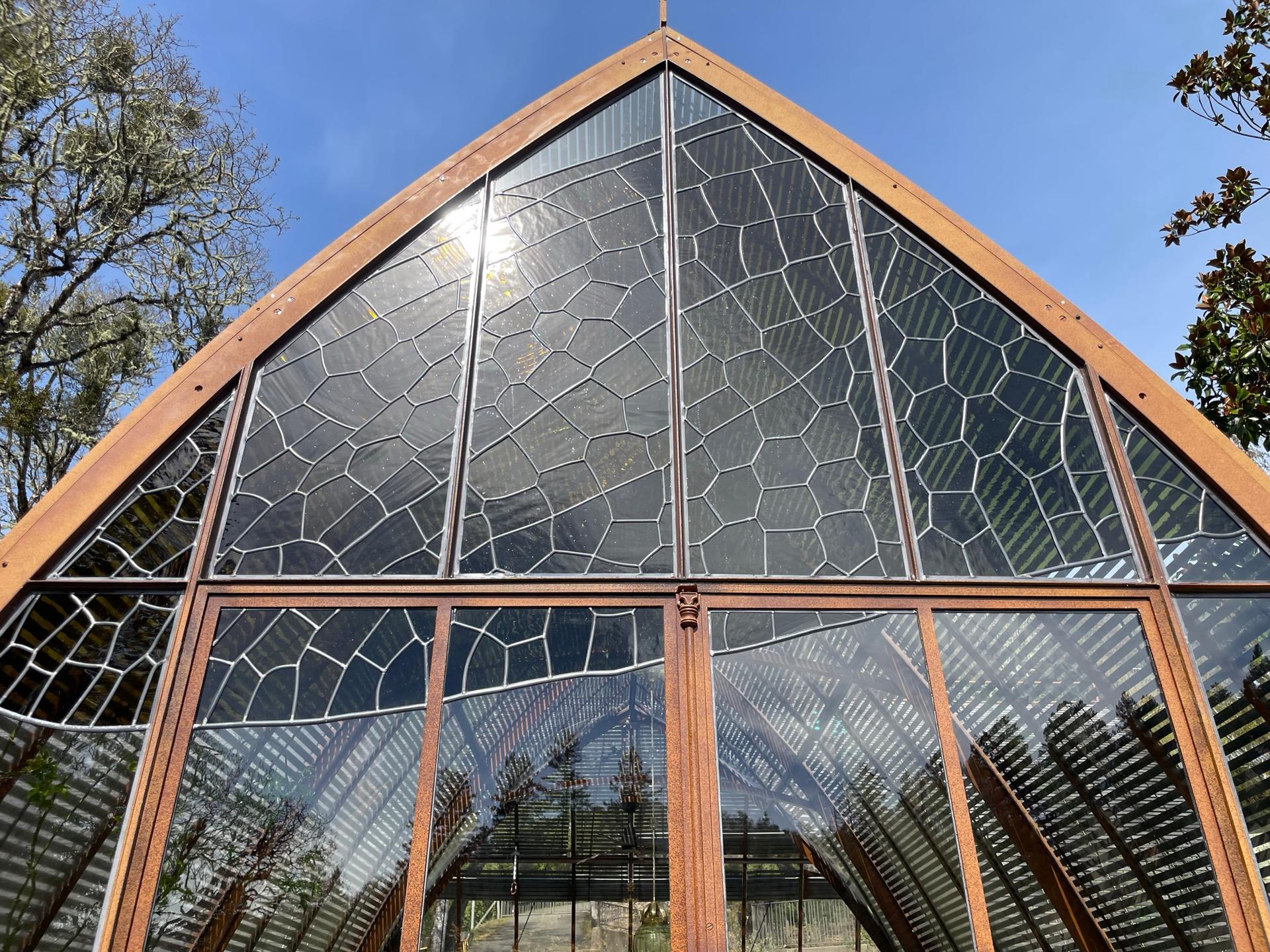 Diaphanous Greenhouse - image 5