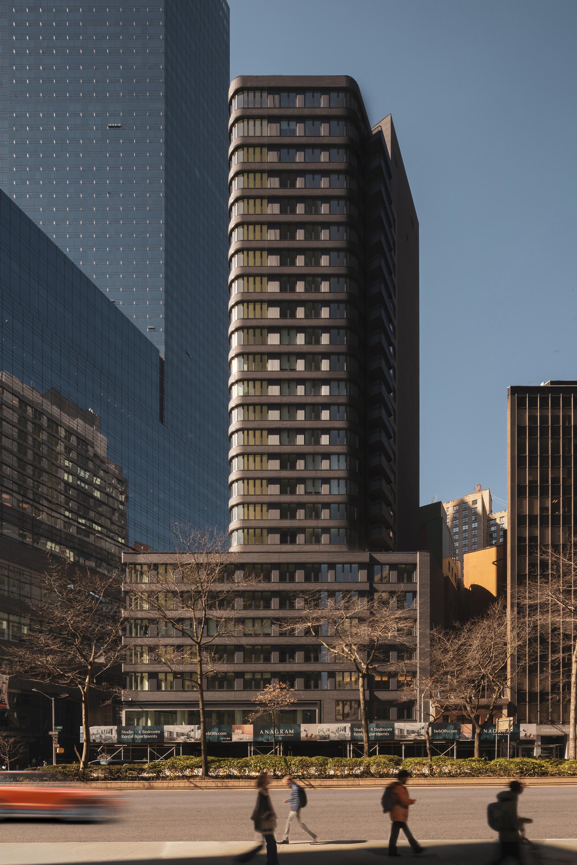 Anagram Columbus Circle - image 4