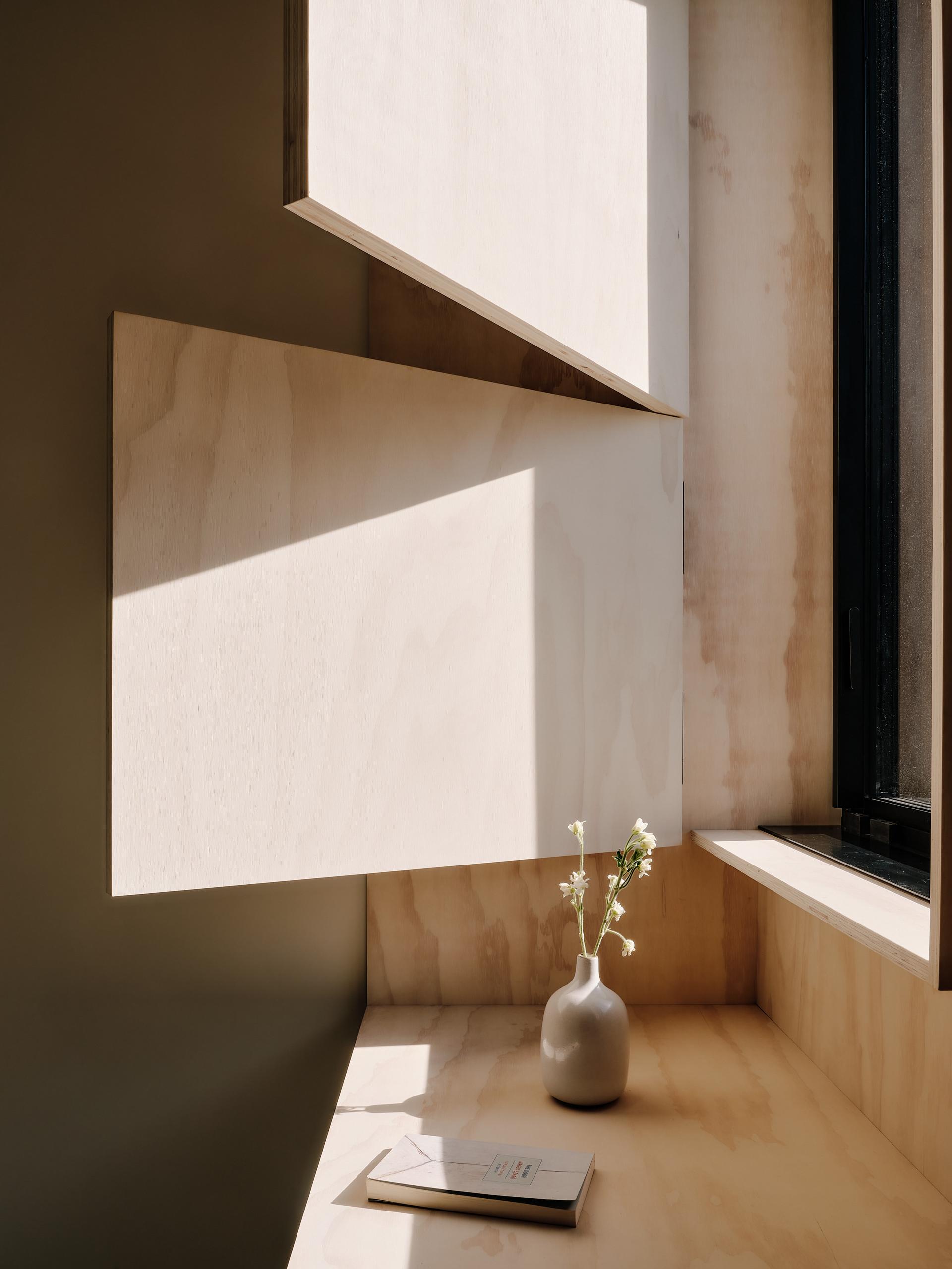 Capturing Light - image 4