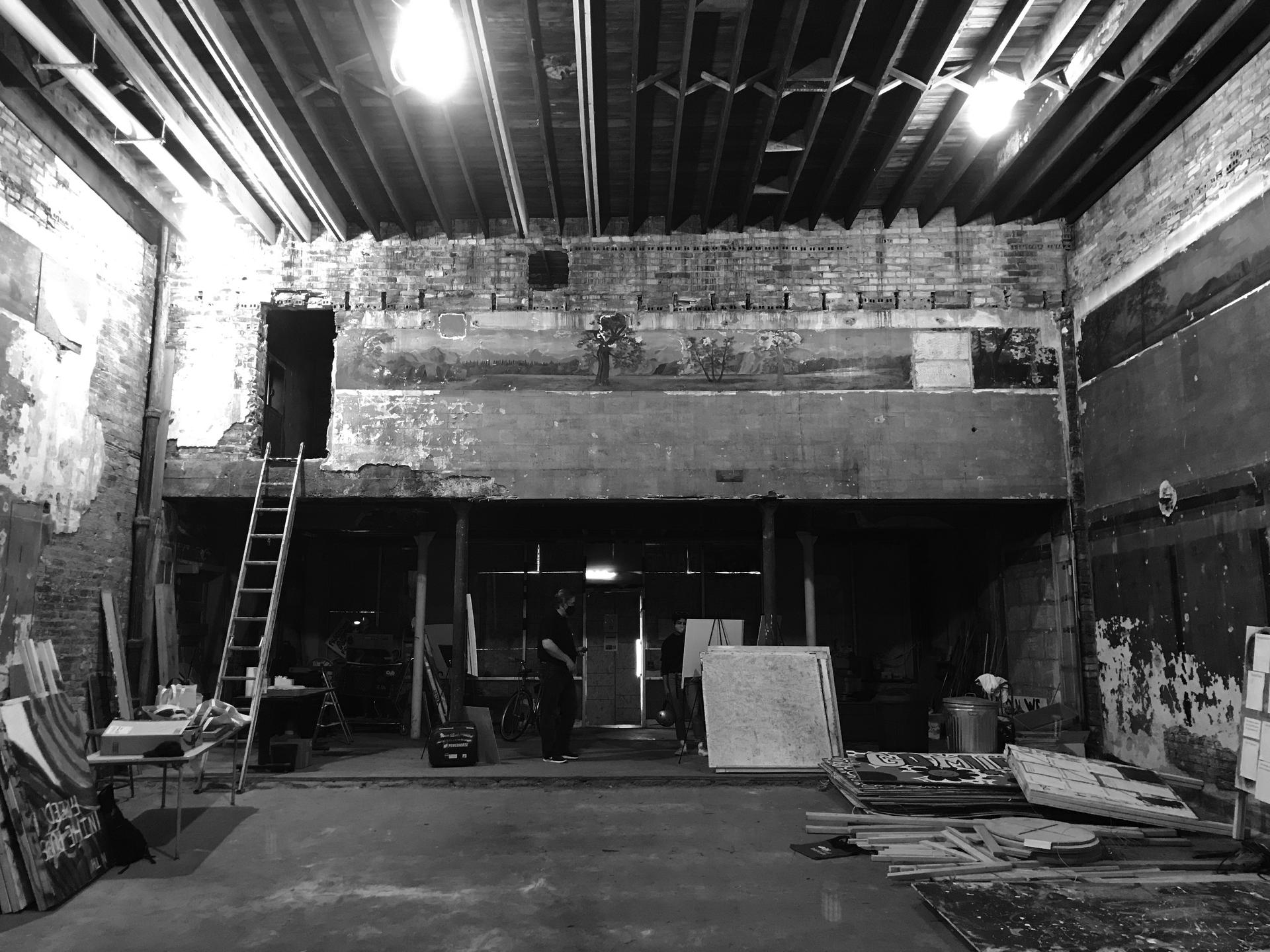 825 Arts - image 6