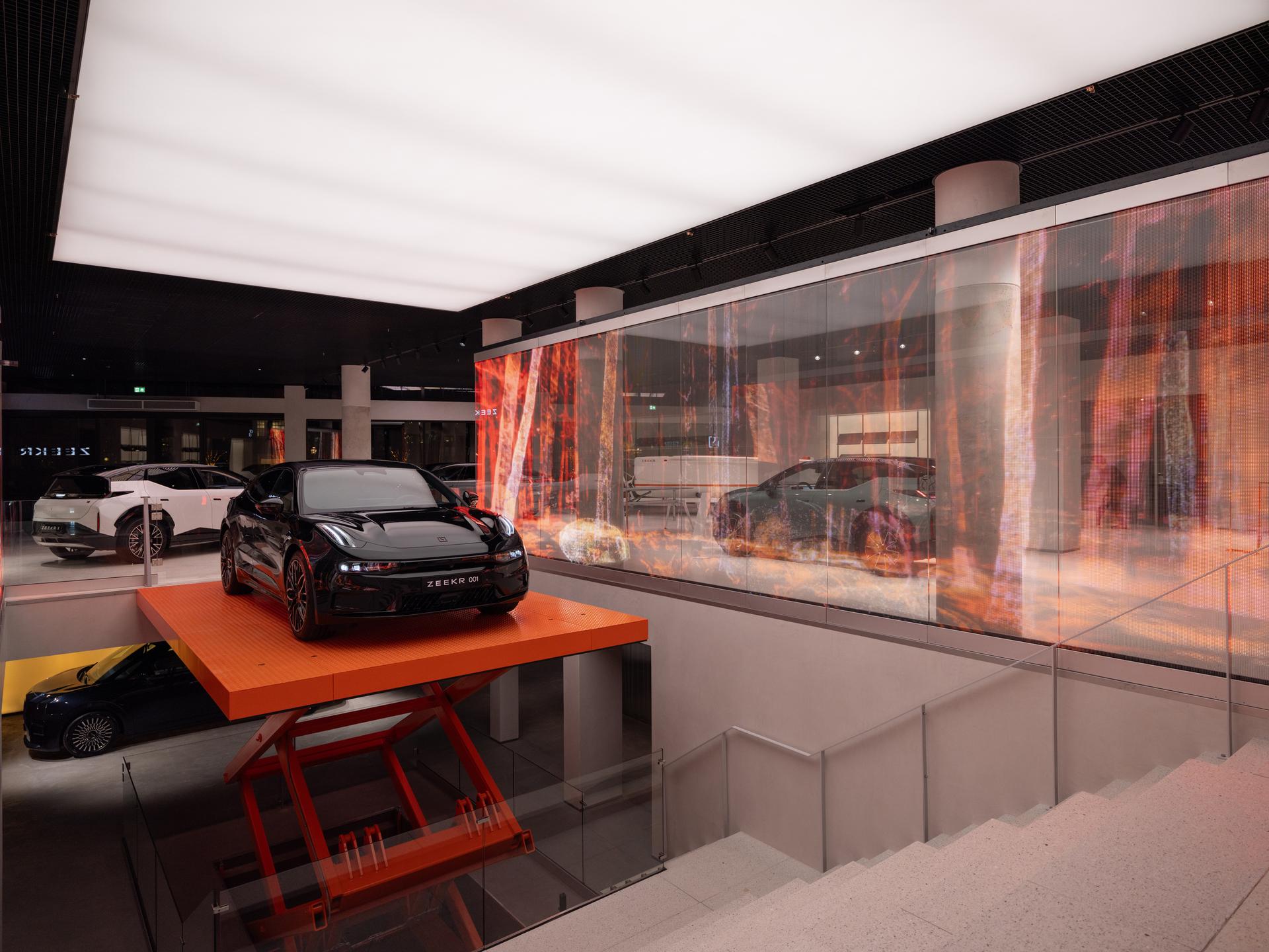 Zeekr Flagship Concept Store - image 4