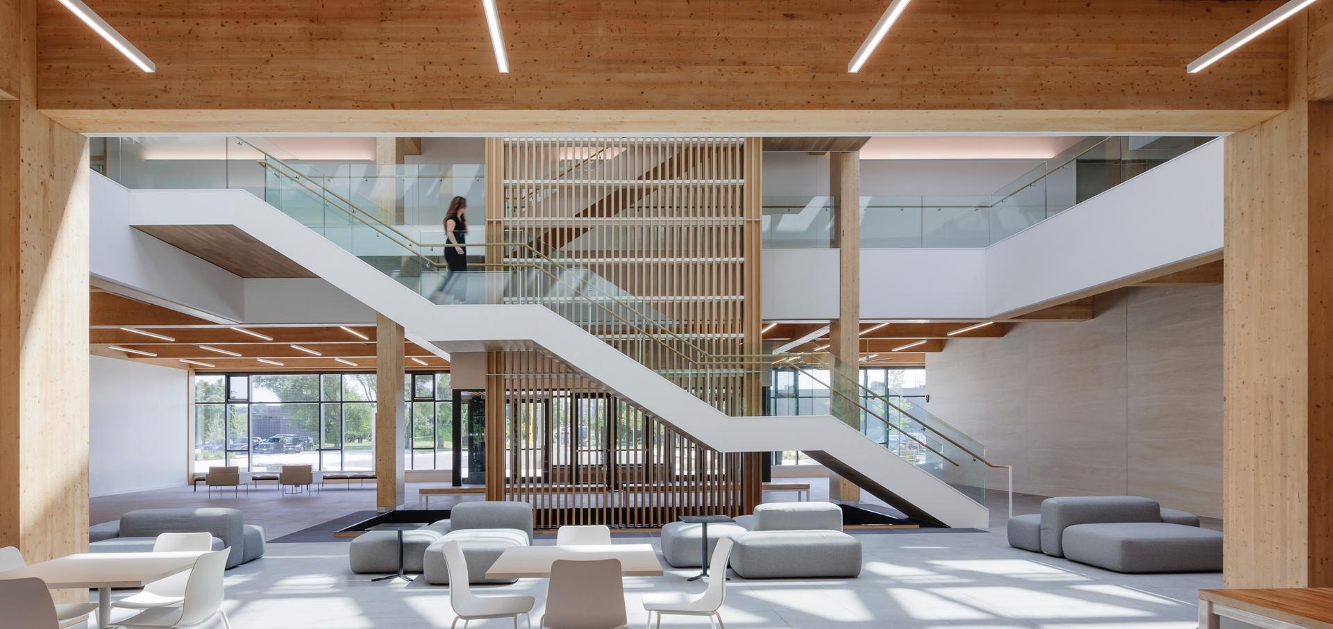 Ontario Secondary School Teachers' Federation (OSSTF) Headquarters and Multi-Tenant Complex - image 4
