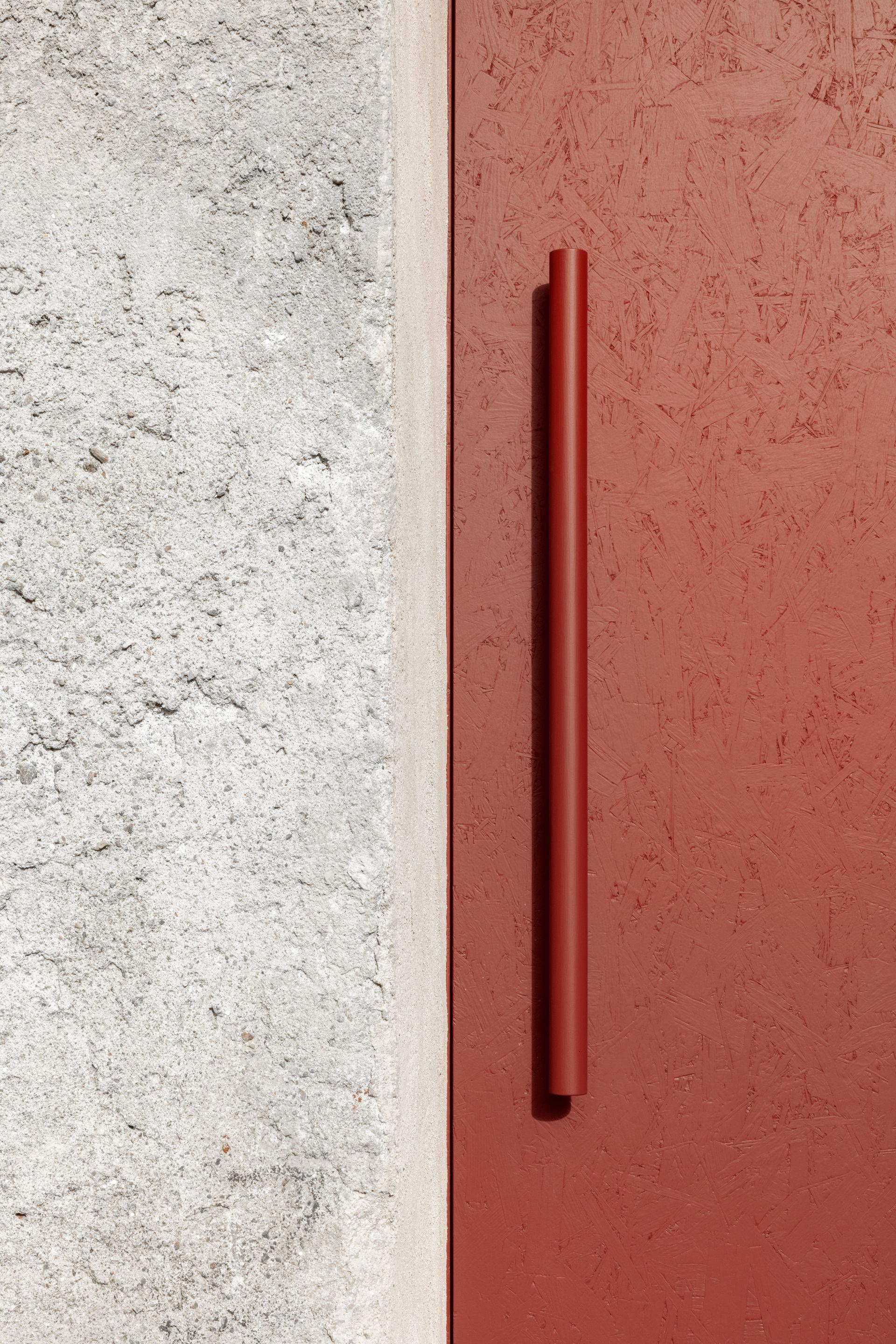 into the wall - wiedenhofer - image 9