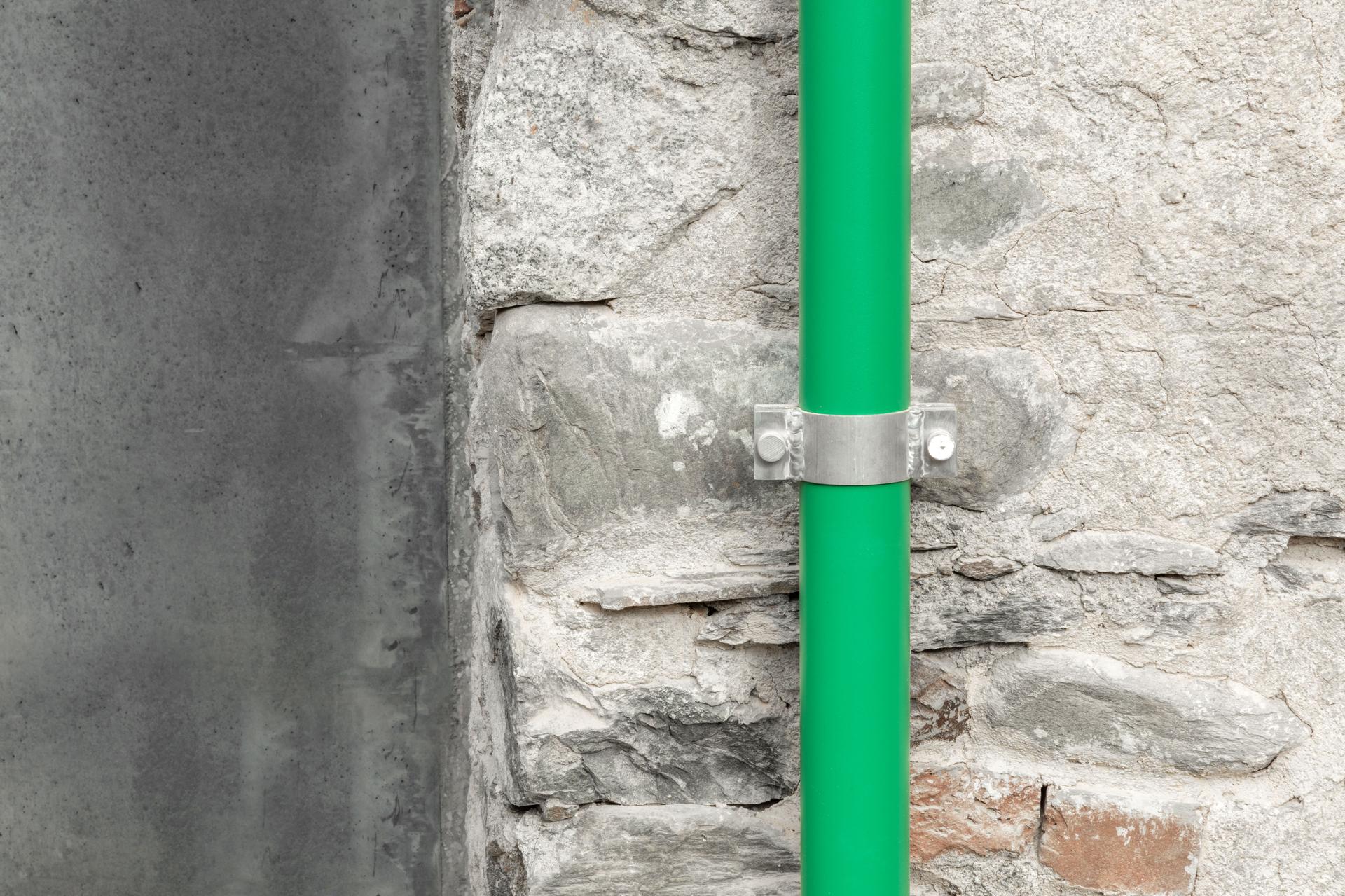 into the wall - wiedenhofer - image 10