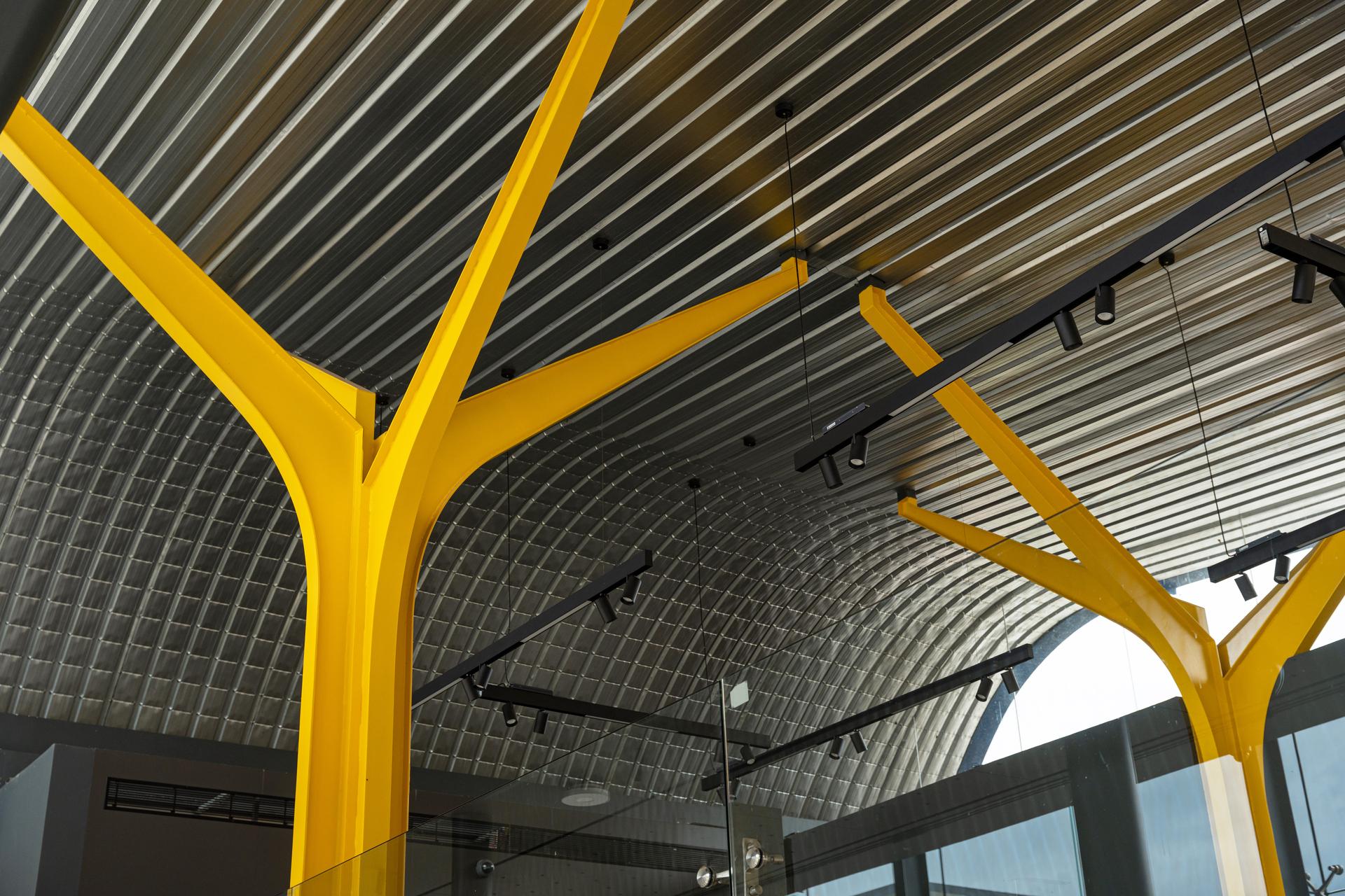 Travlounge - image 5