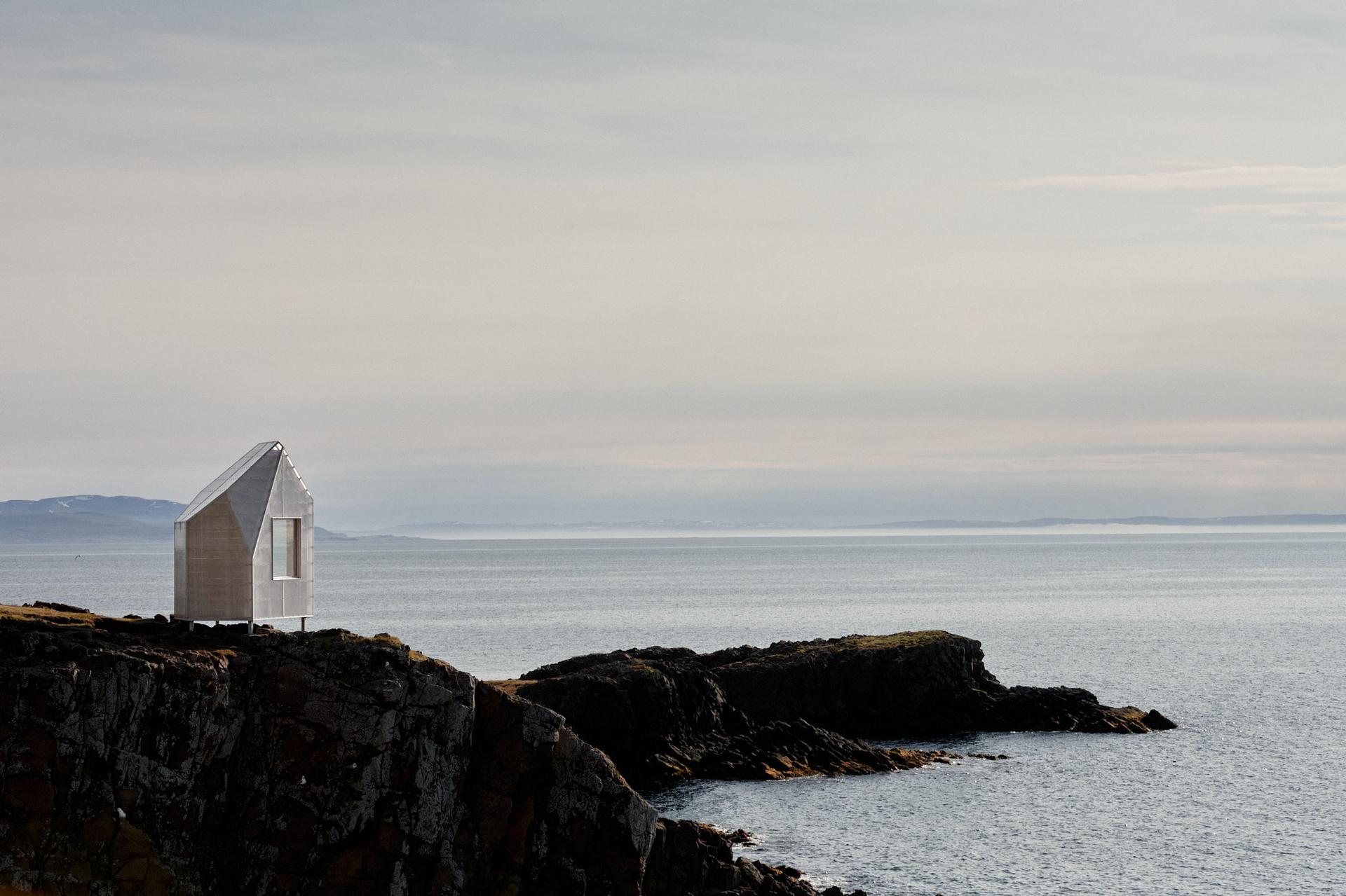 Bird Watching House - image 6