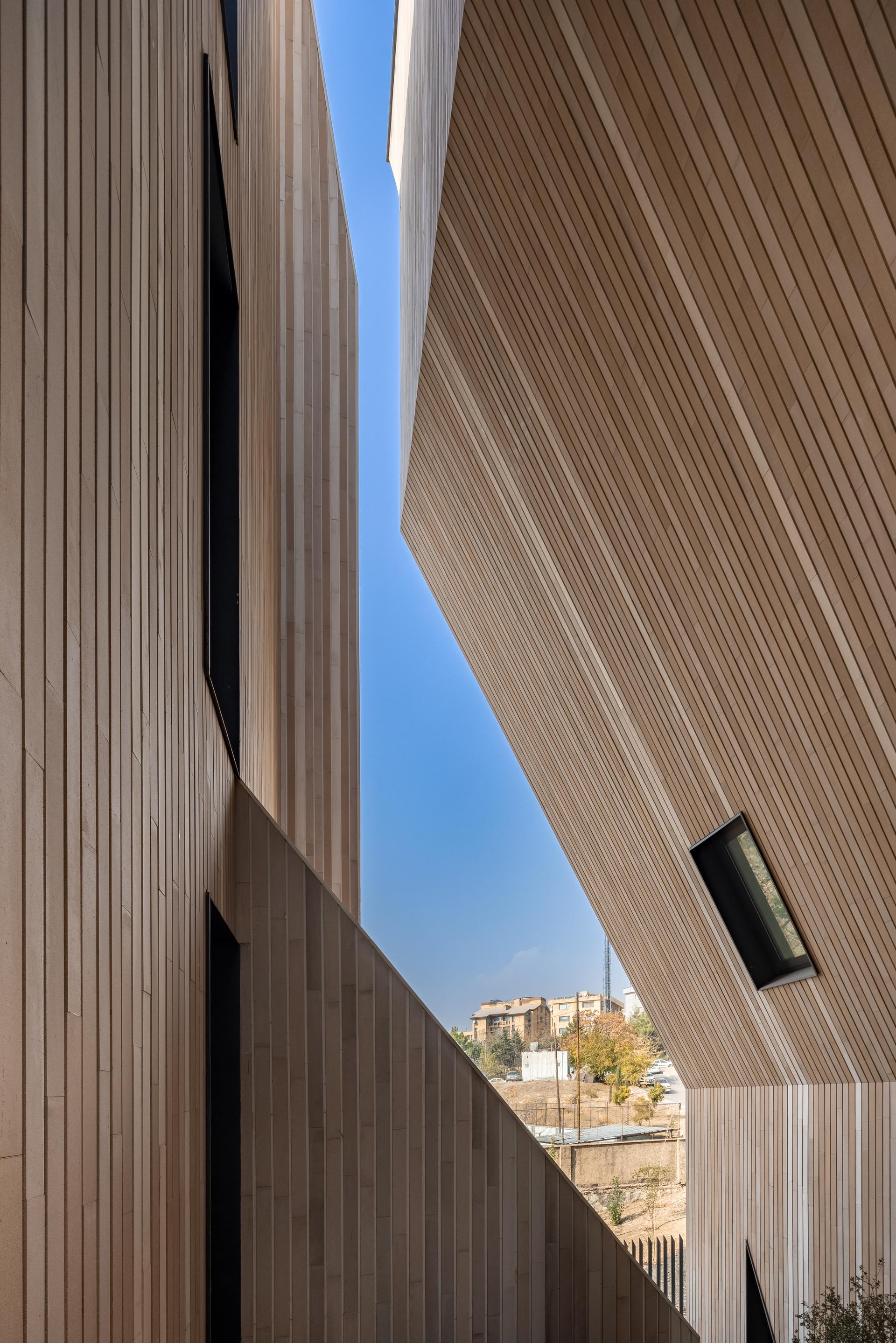 AnDo Residential Building - image 3