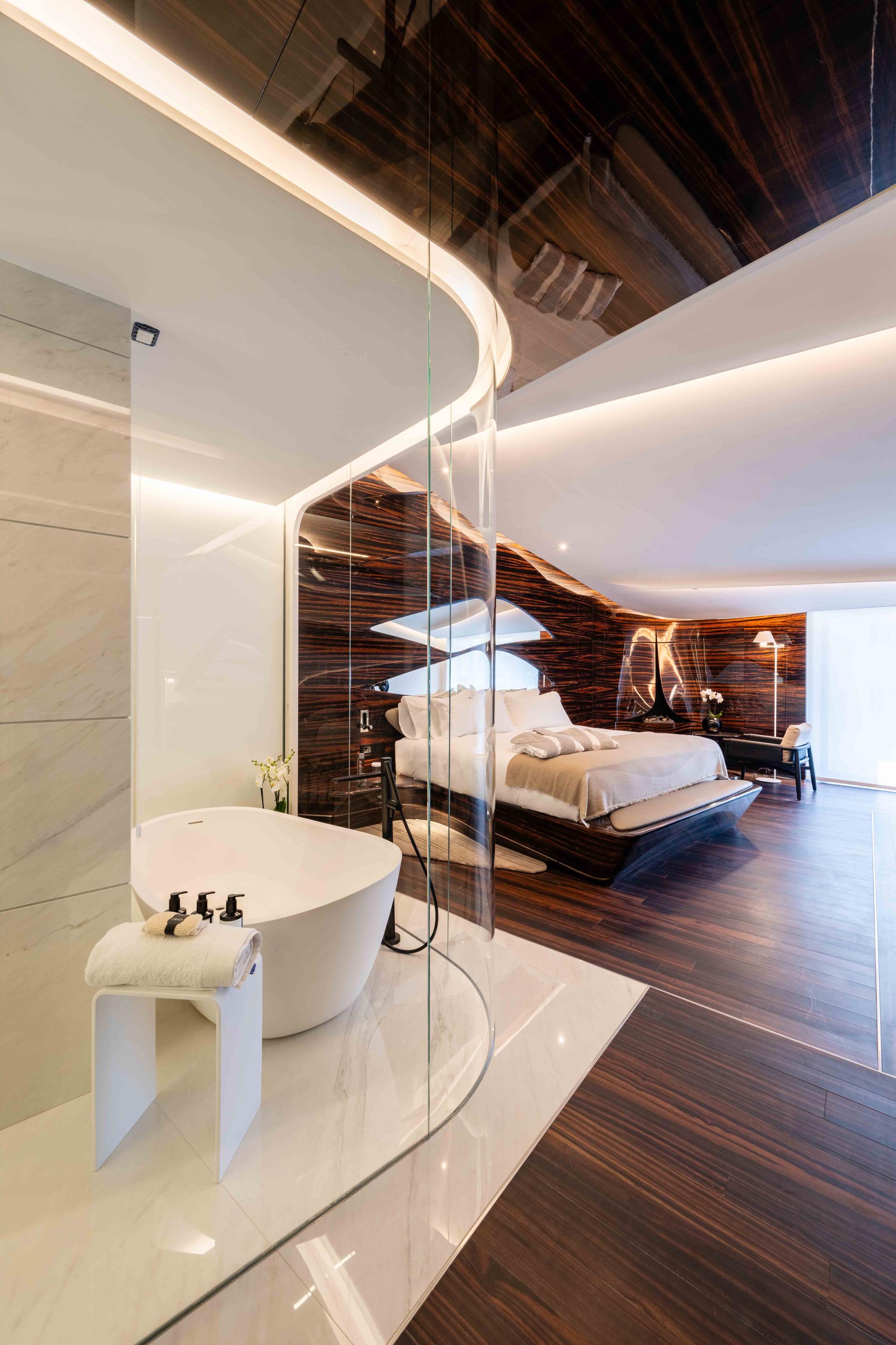 Romeo Roma Hotel - image 3