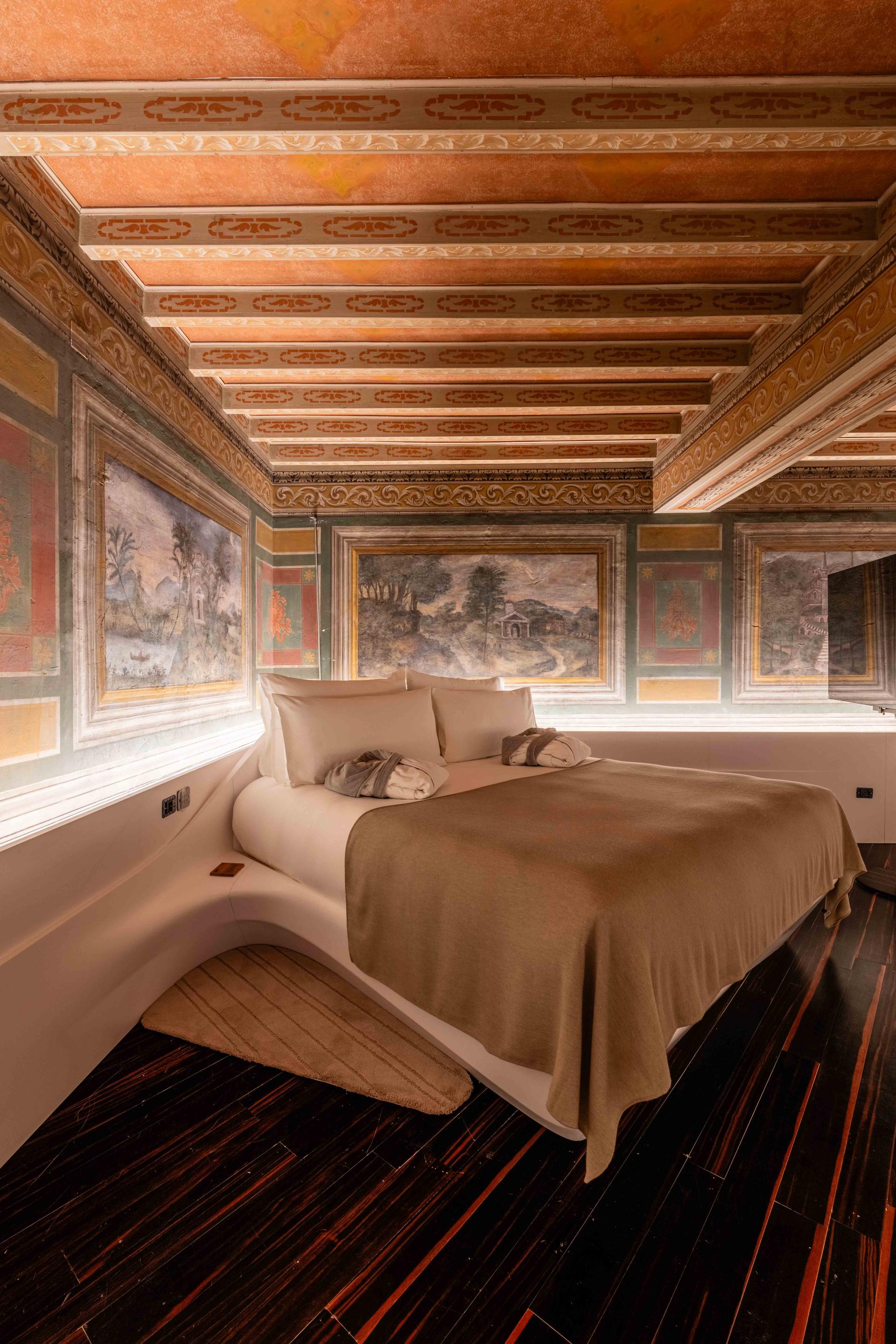 Romeo Roma Hotel - image 9