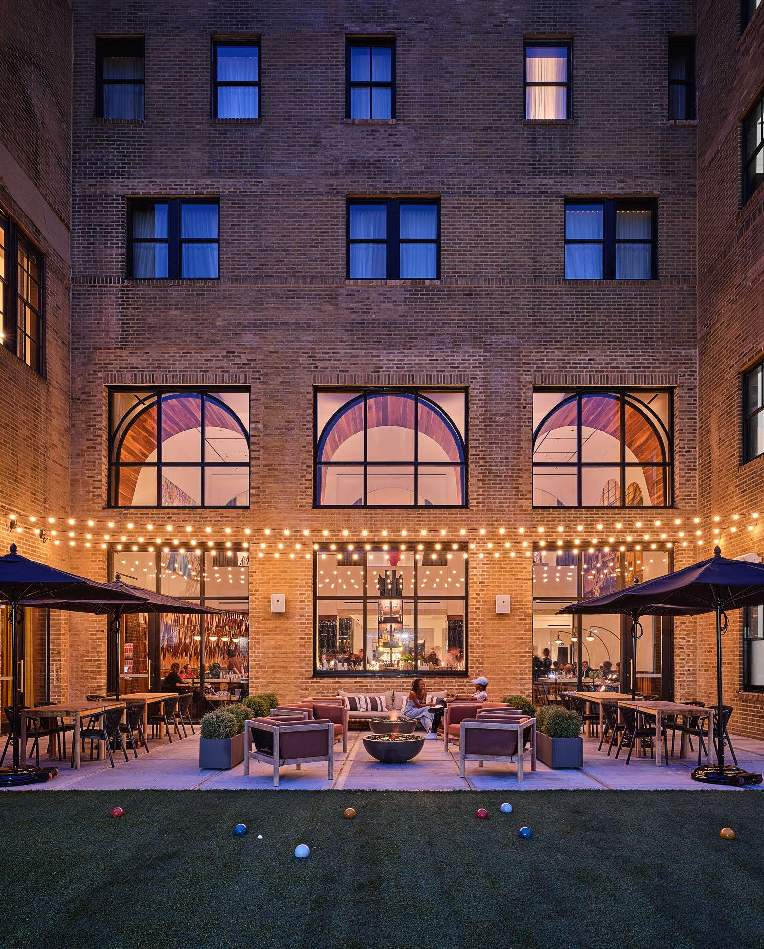 21c St. Louis - image 9