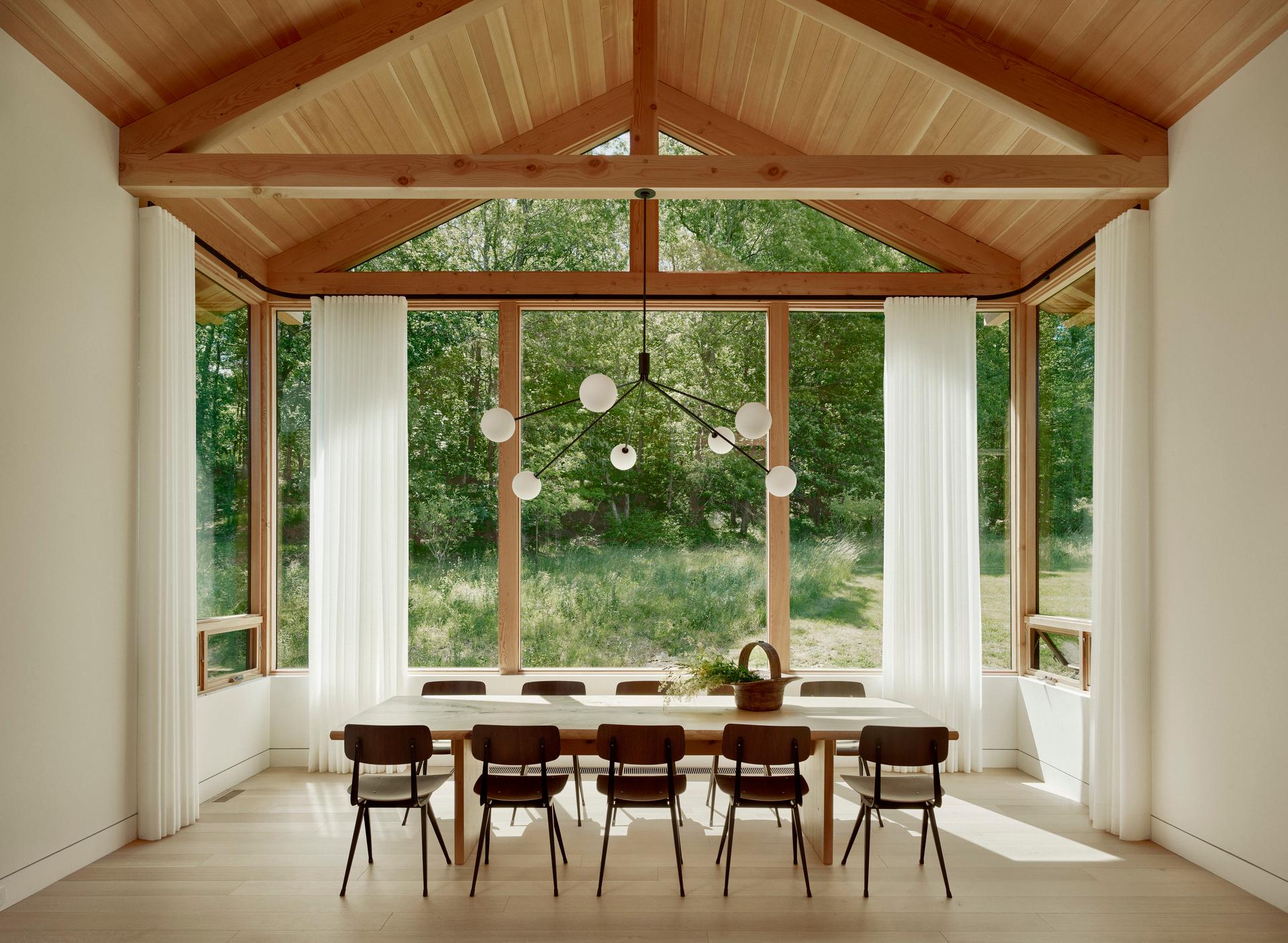 Hudson Valley Retreat - image 3
