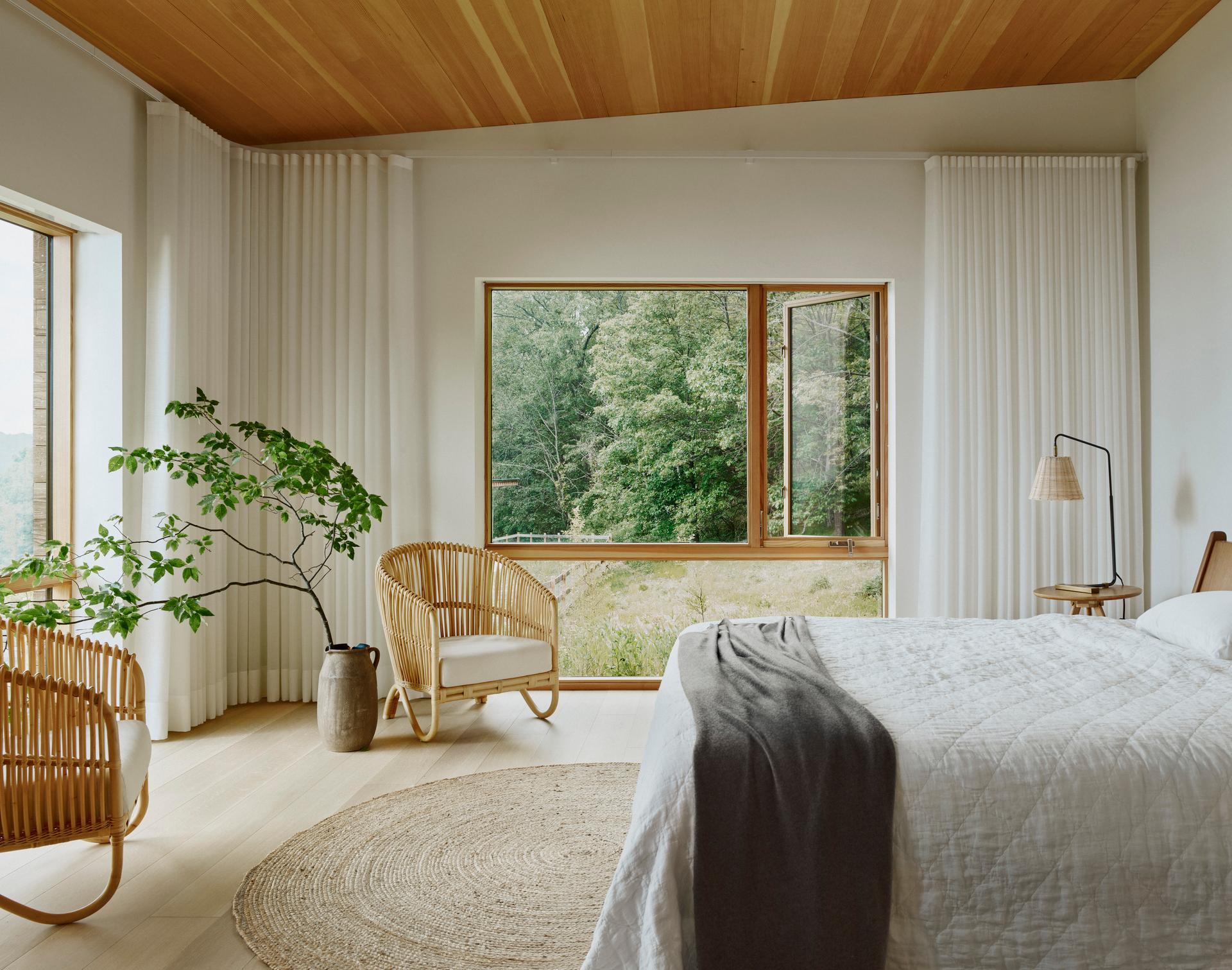 Hudson Valley Retreat - image 8