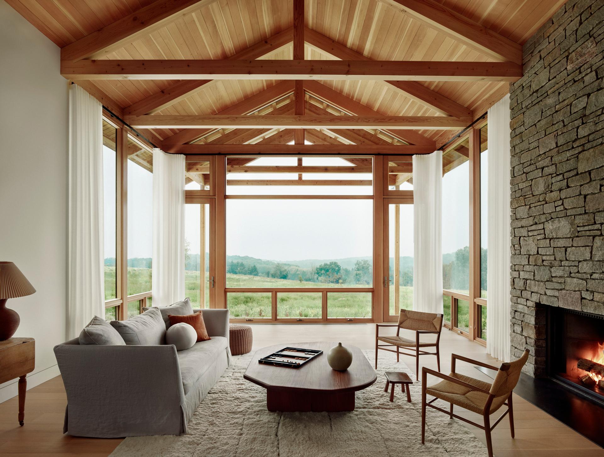 Hudson Valley Retreat - image 2