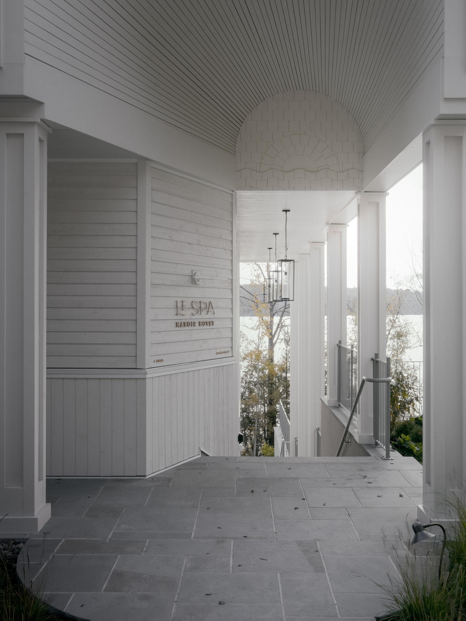 Manoir Hovey Spa and Suites - image 18