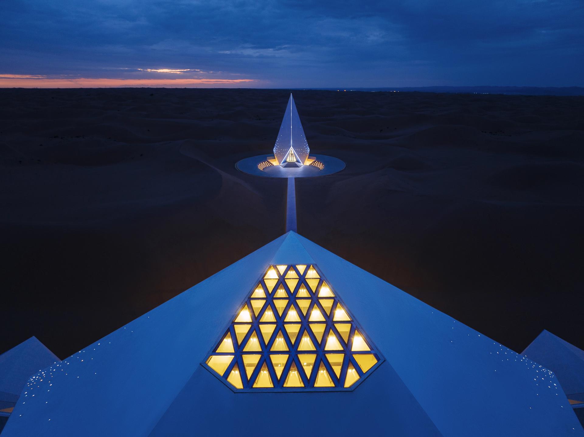 Desert Diamond Hotel - image 28