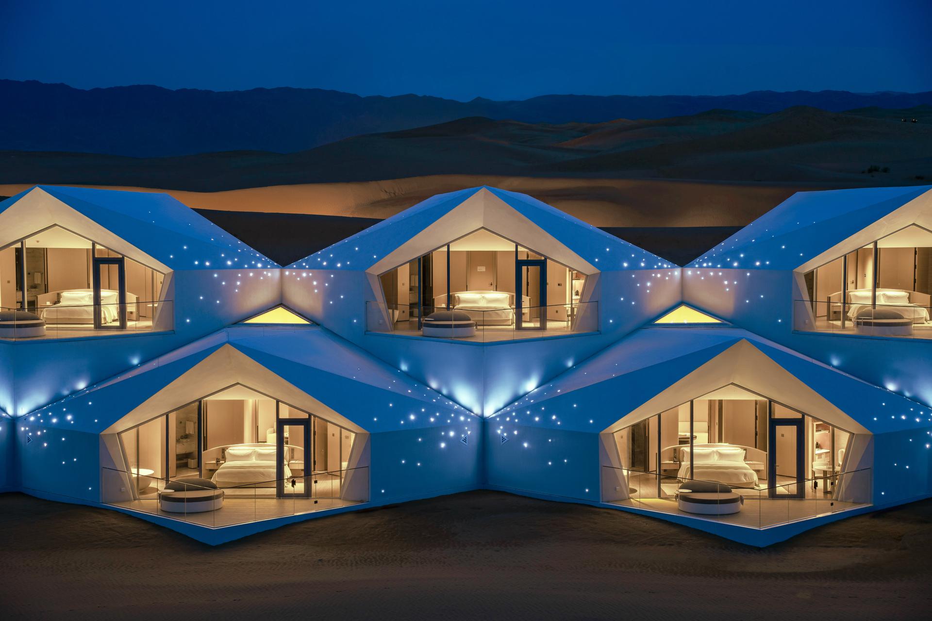 Desert Diamond Hotel - image 29