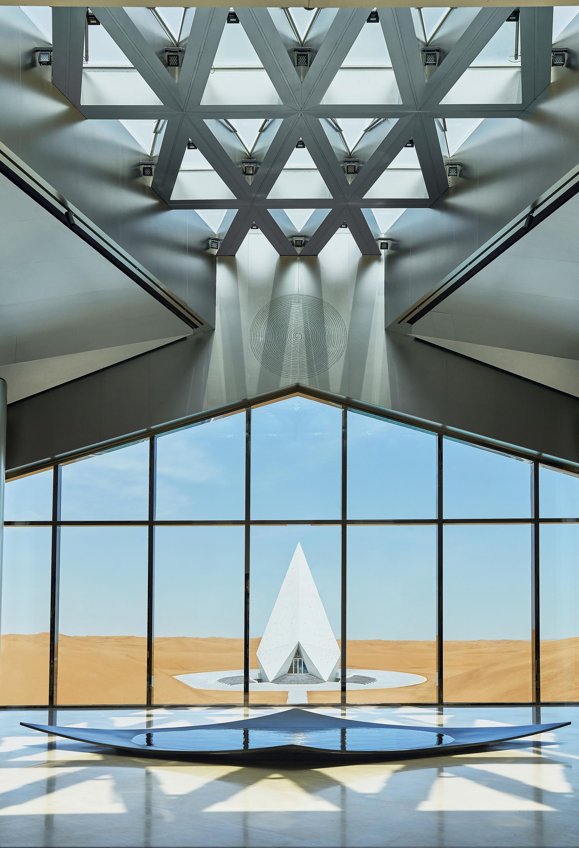 Desert Diamond Hotel - image 33