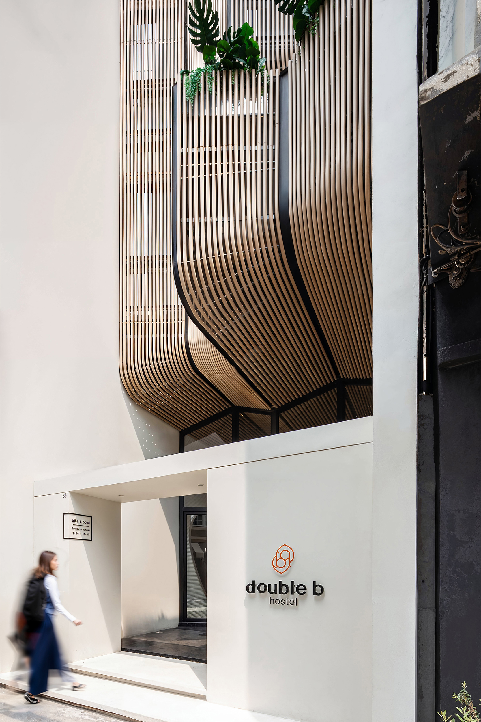 Double B Hostel