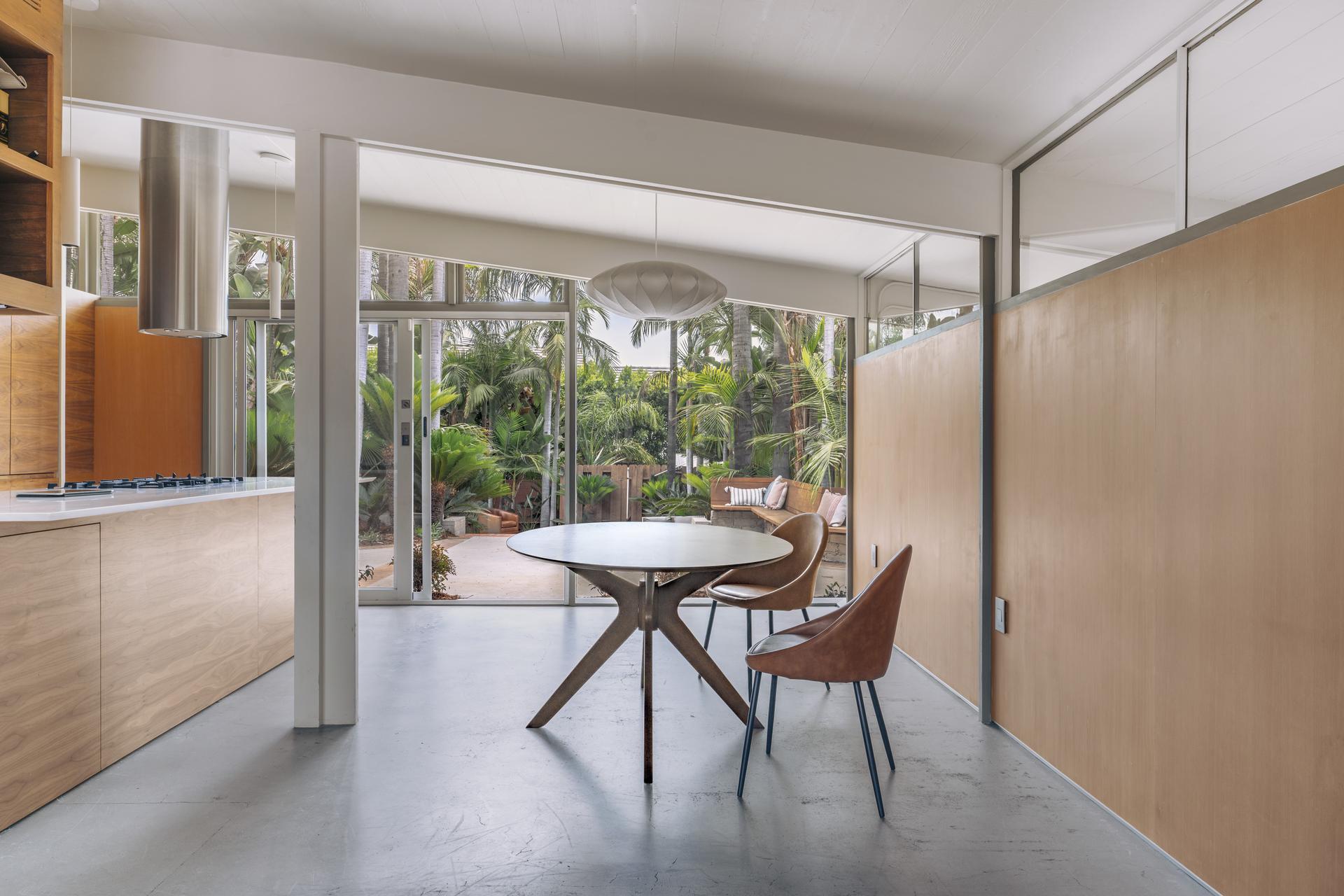 Sun Villa Remodel - rekindling a legacy of affordable architecture - image 6