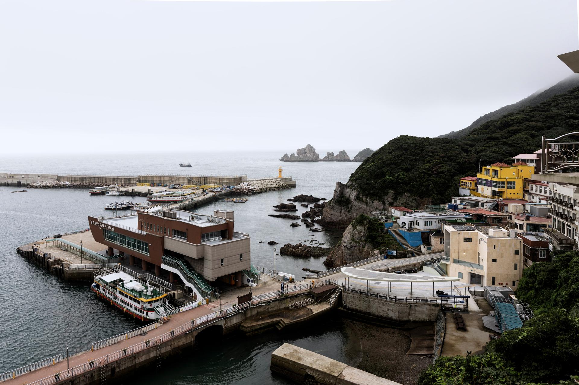 Hongdo Information Center (DIOINNO + JHKA) - image 2