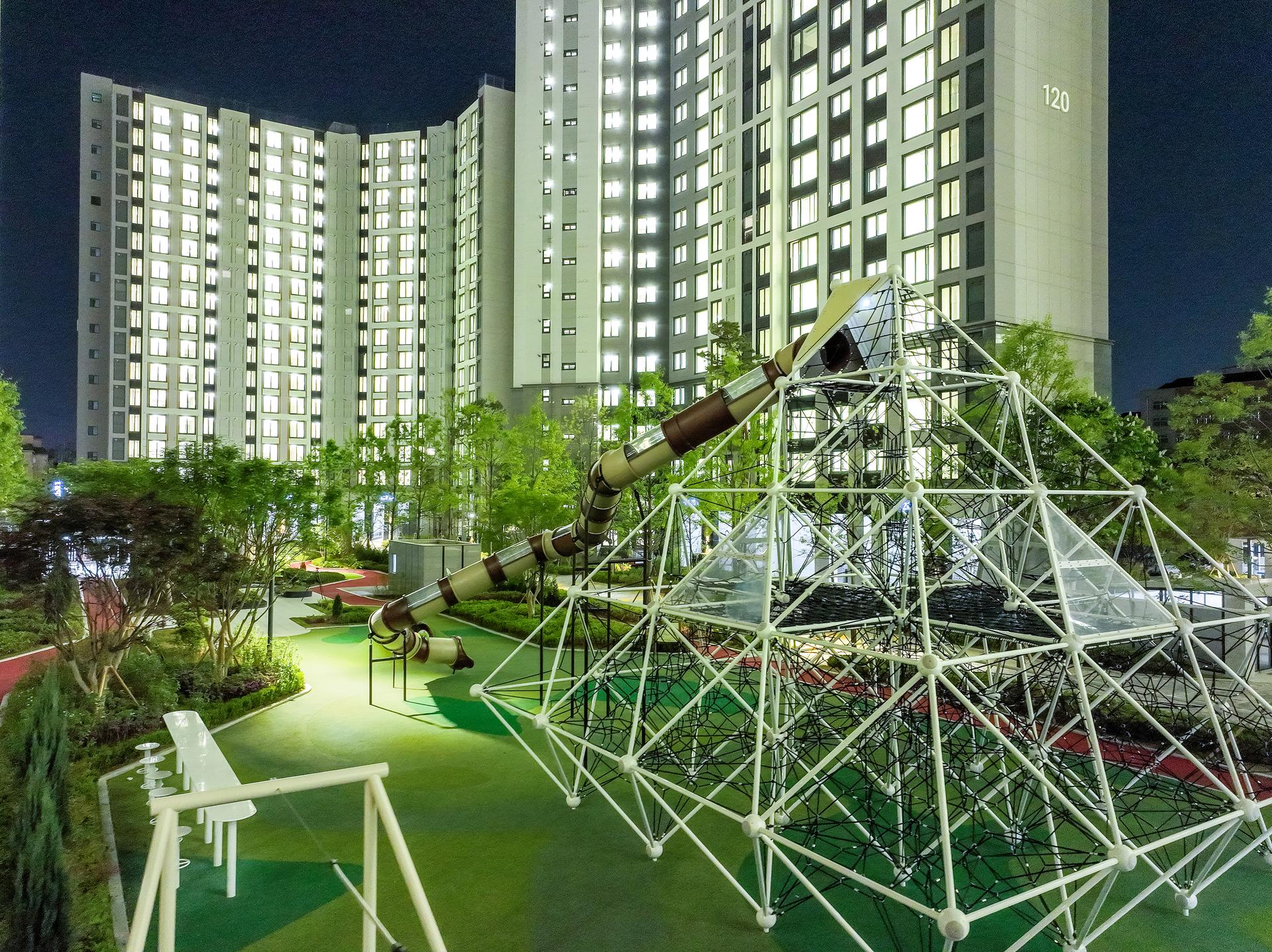 Big Net Playground - image 2