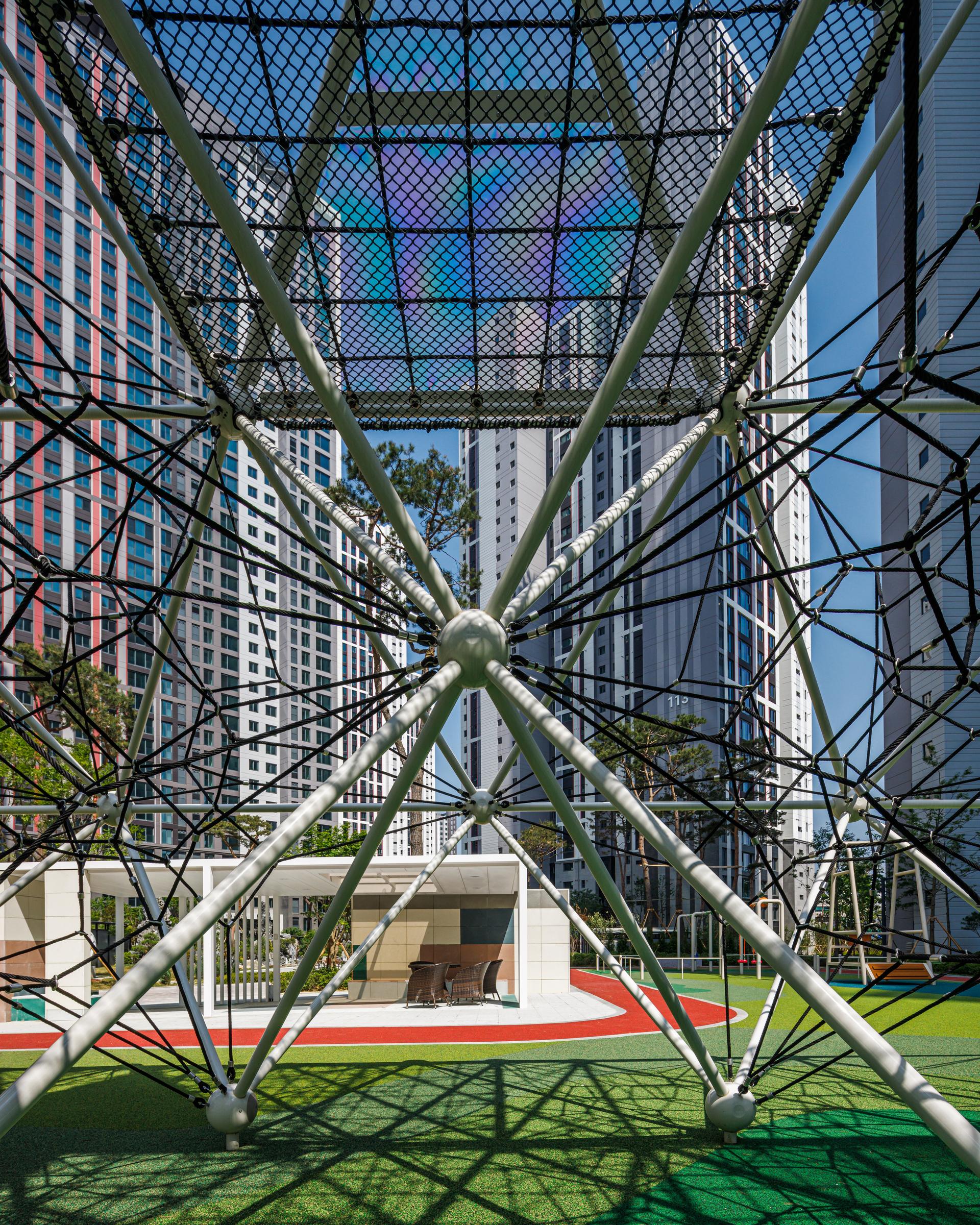Big Net Playground - image 8