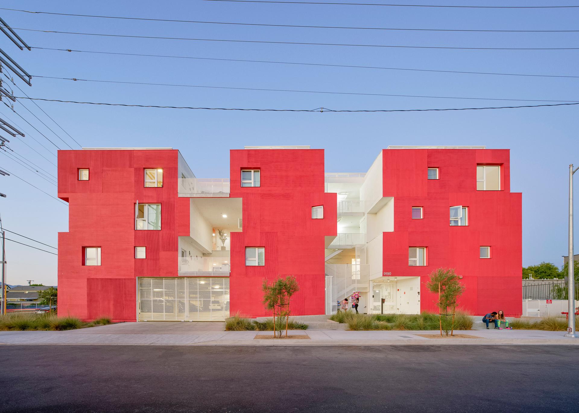 Lorcan O'Herlihy Architects [LOHA] - image 4