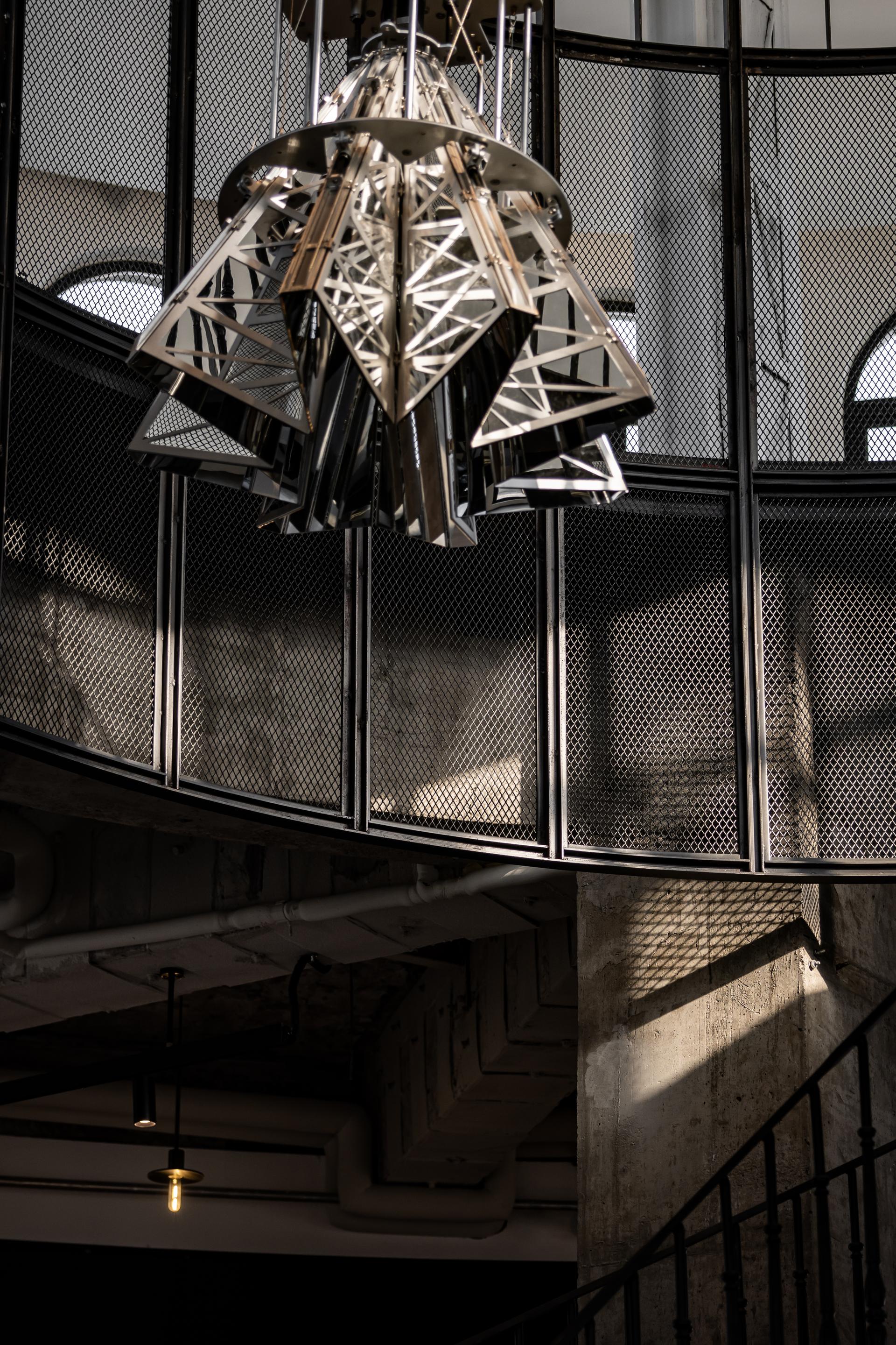 The Circle - image 10