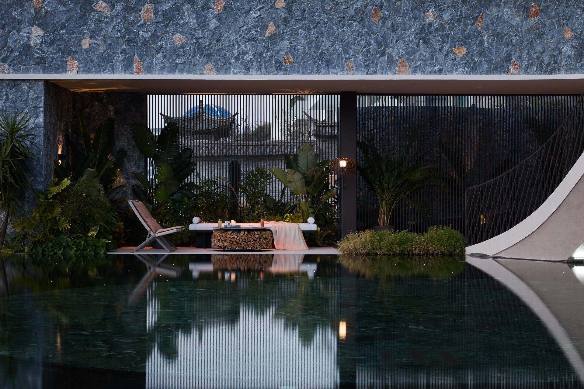 Eye of CangEr – Dali Fengyasong Hotel - image 17