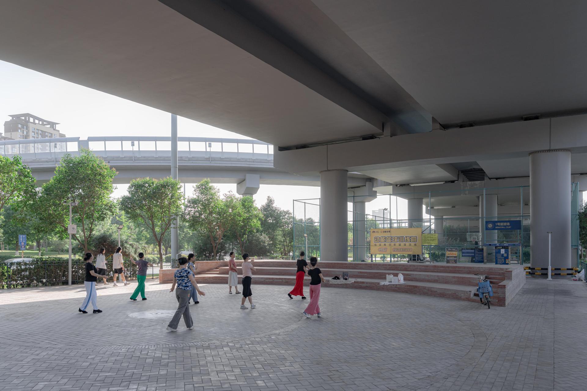 Renewal and Renovation of Space under Weiyang Overpass - image 6