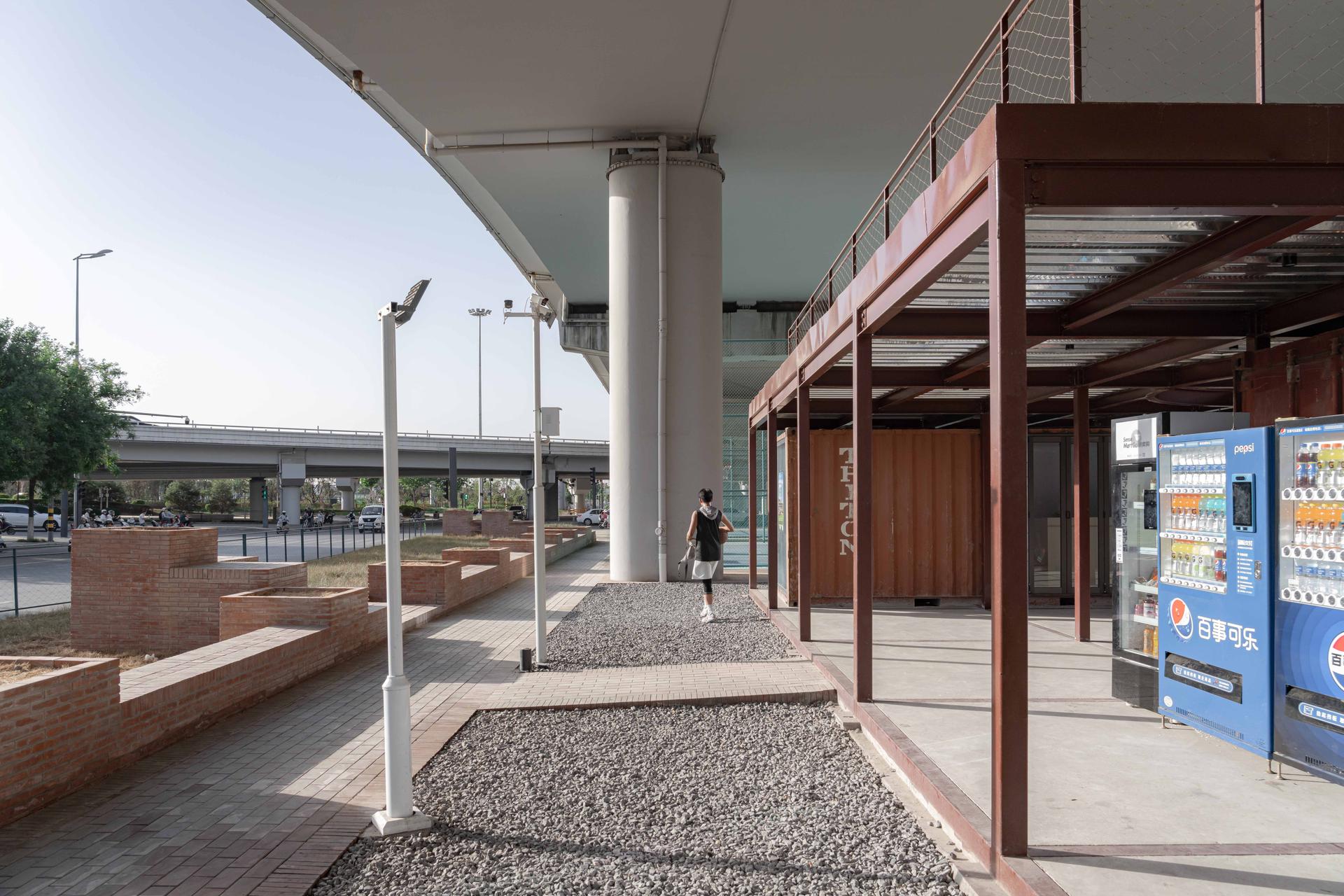 Renewal and Renovation of Space under Weiyang Overpass - image 10
