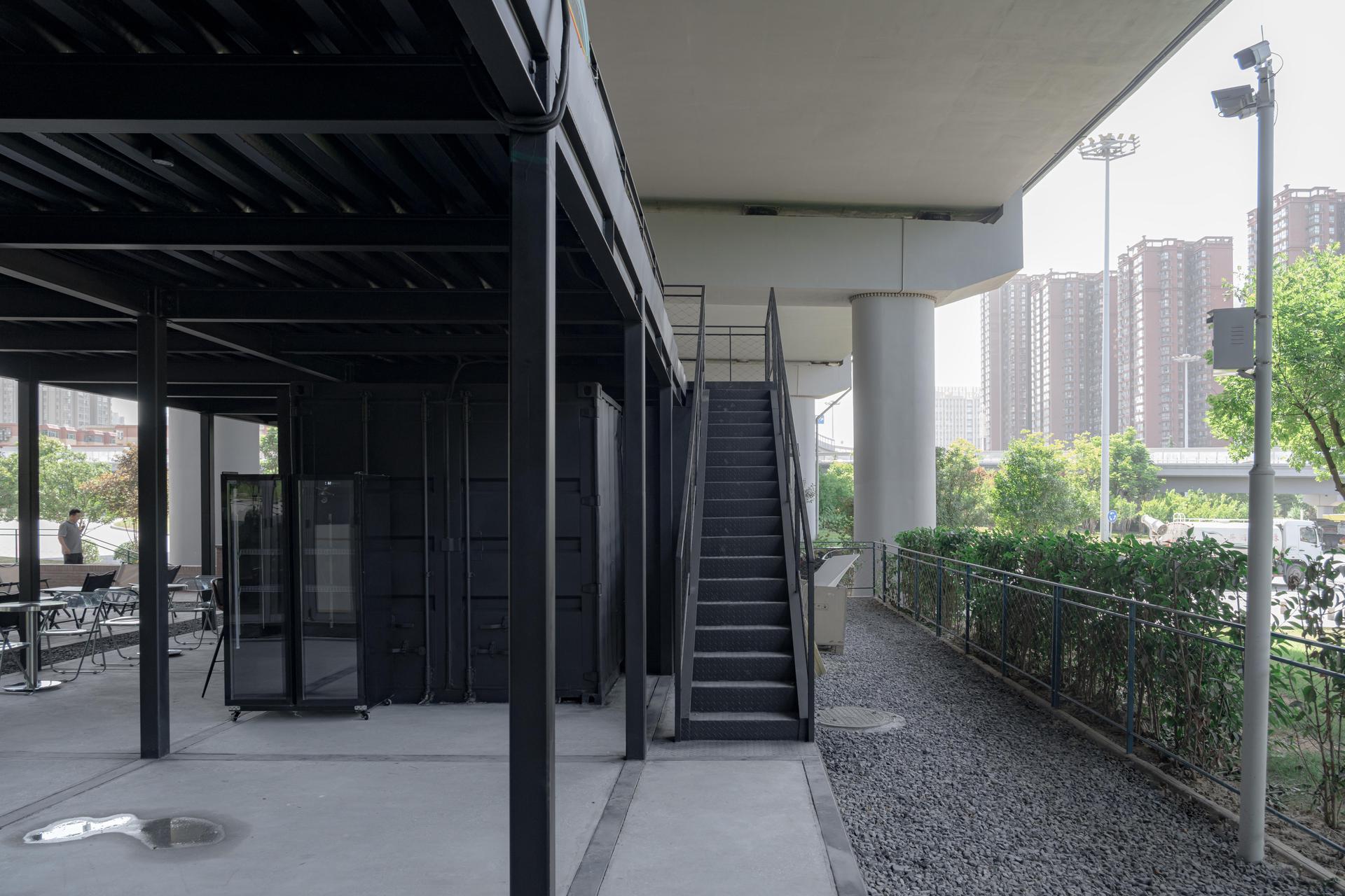 Renewal and Renovation of Space under Weiyang Overpass - image 18