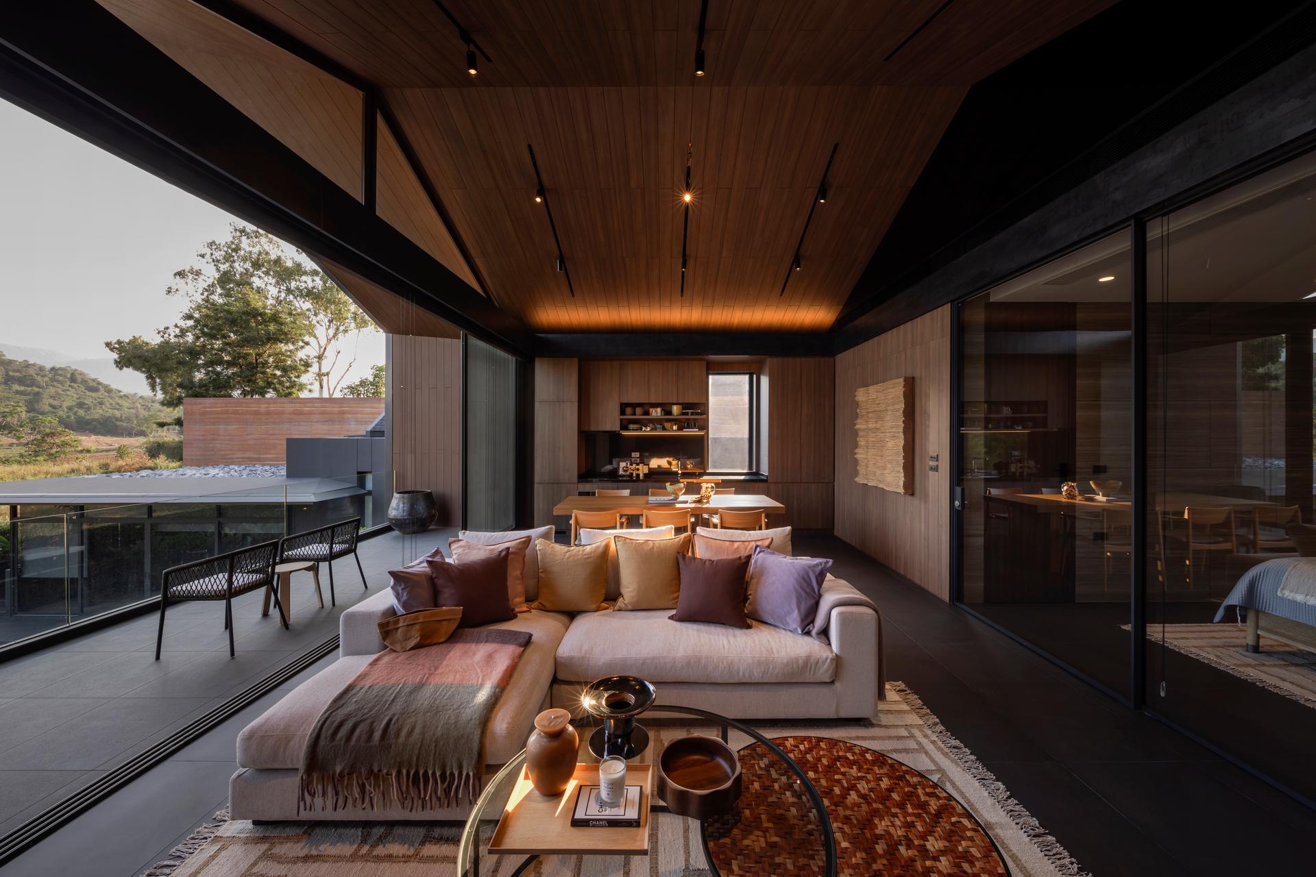 Ozone House - image 10