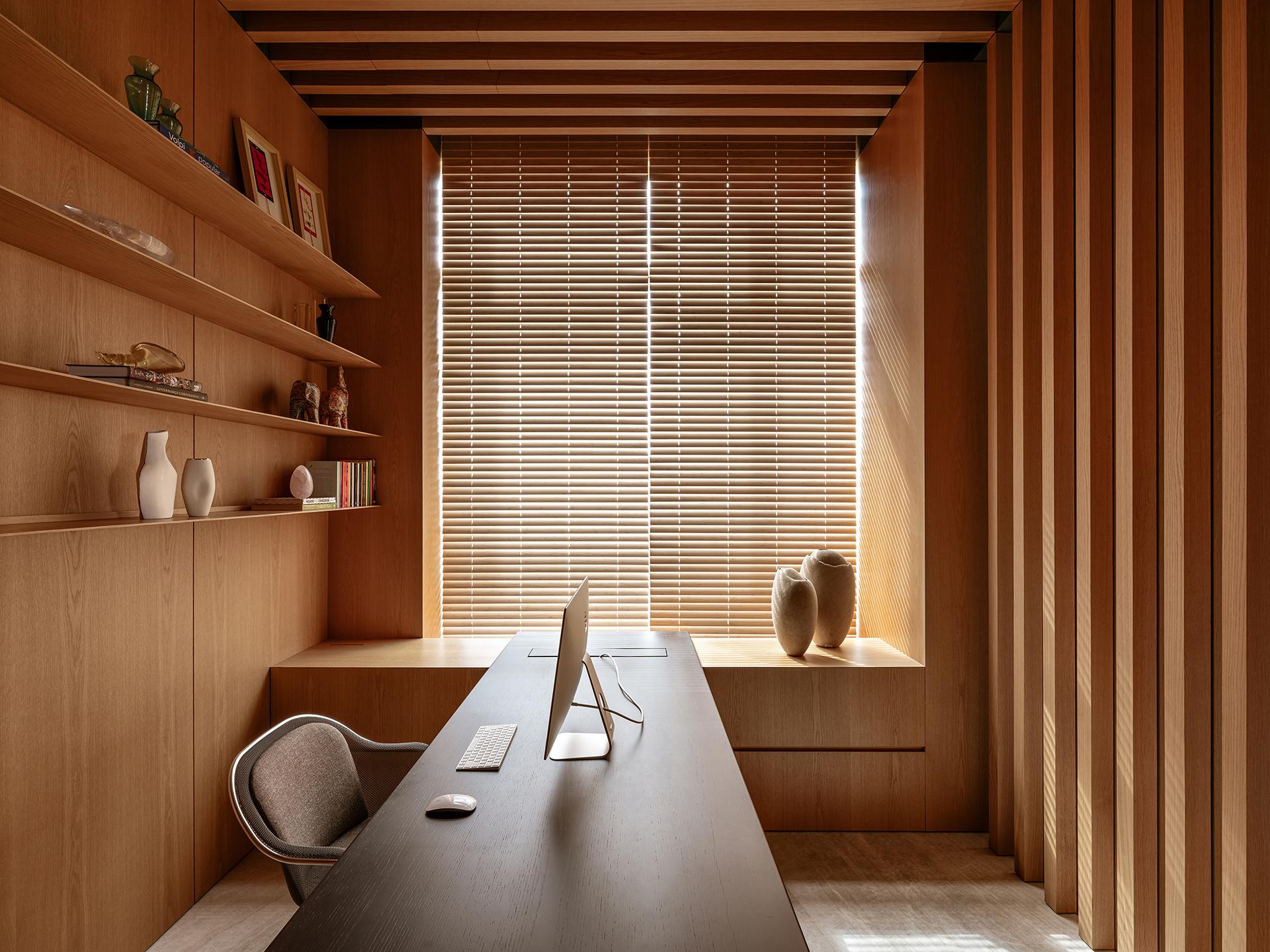 REN Apartment - image 11