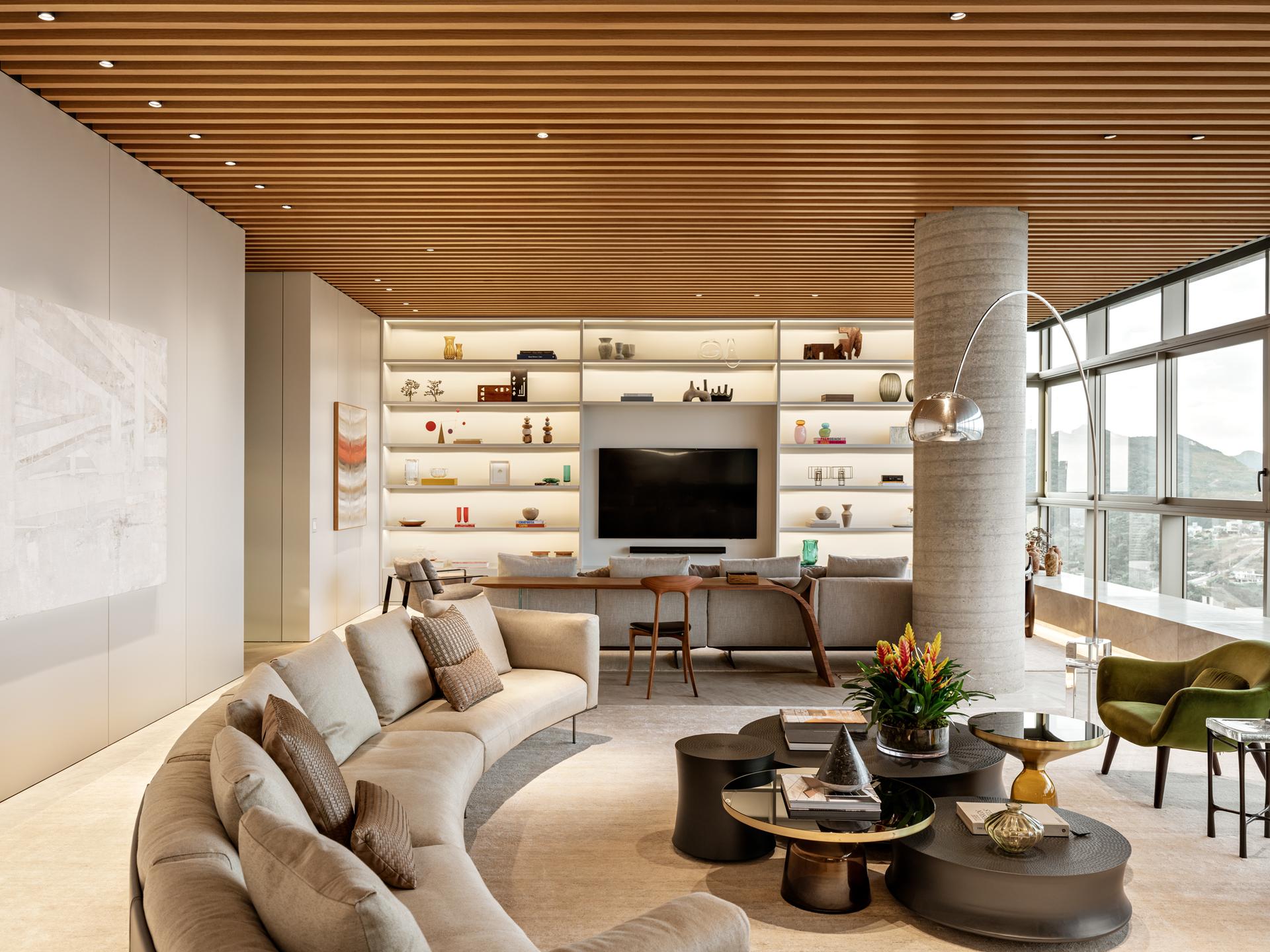 REN Apartment - image 19