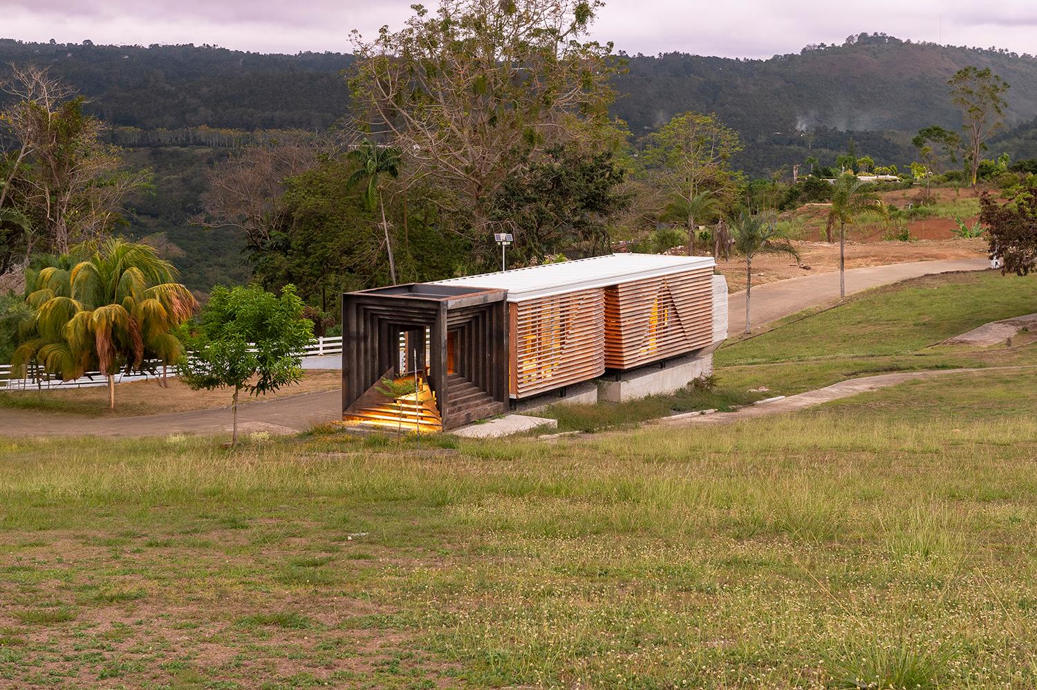 House for a Father - image 2