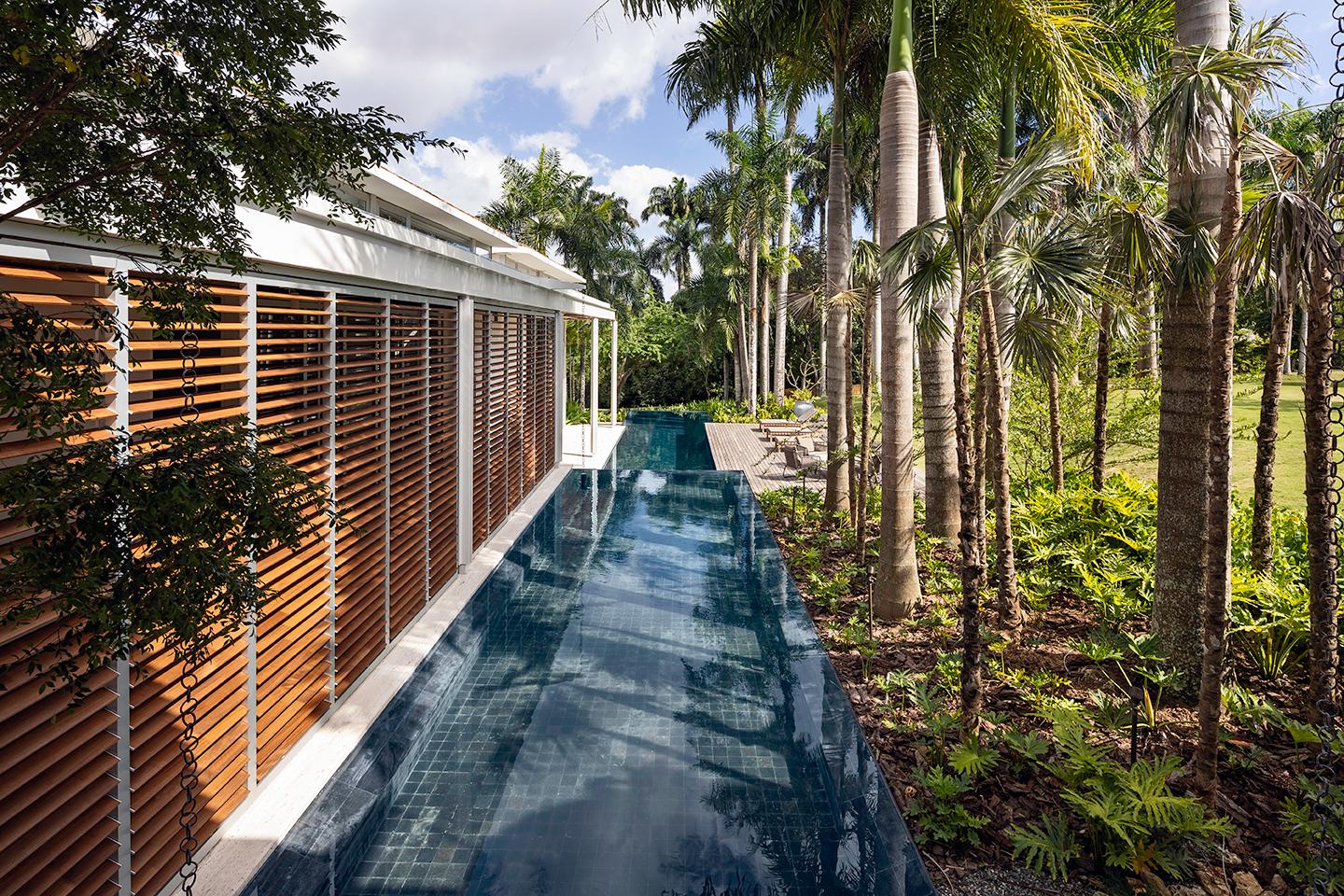 Caribbean House - image 9