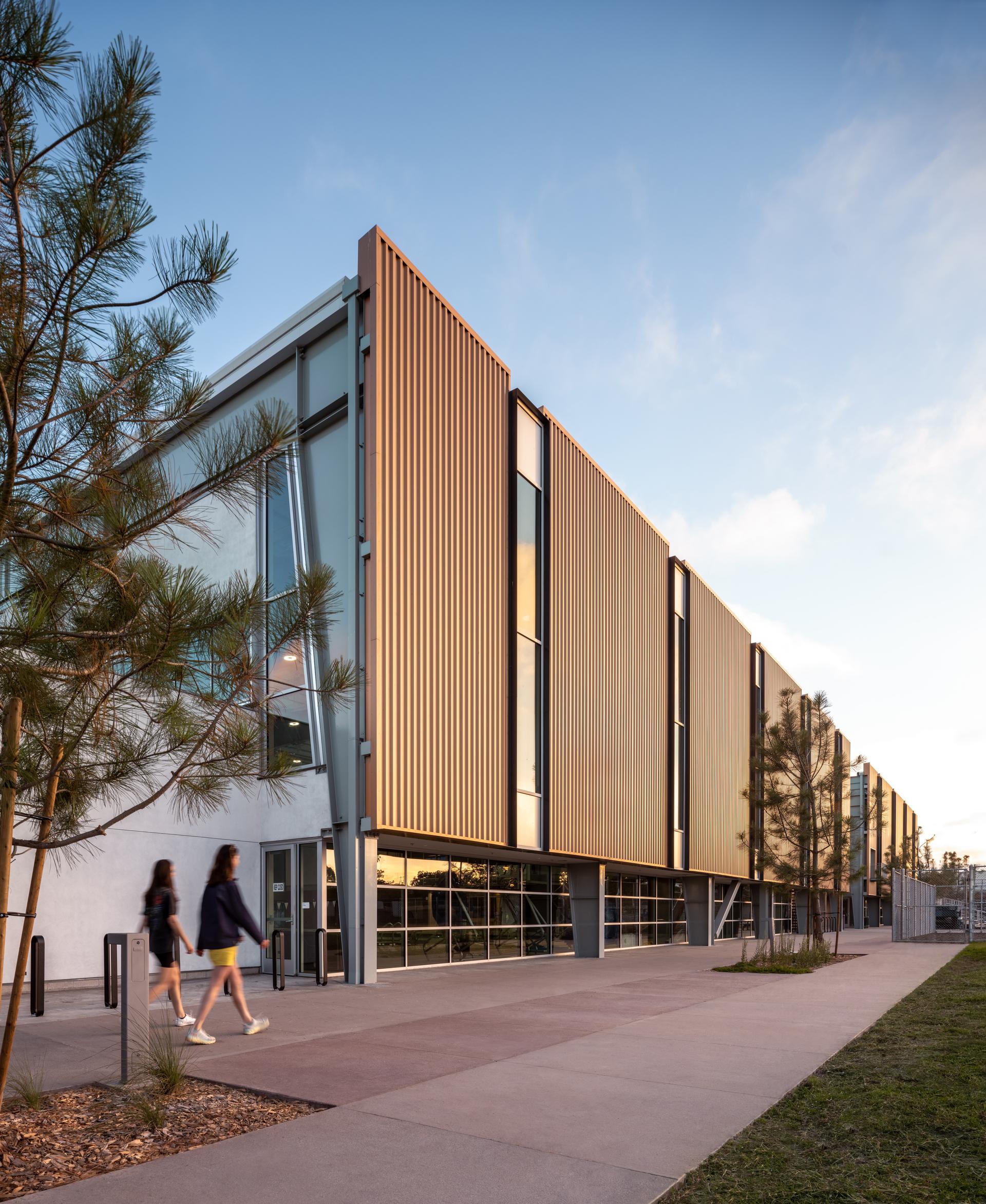 Michelle and Barack Obama Sports Complex - image 4
