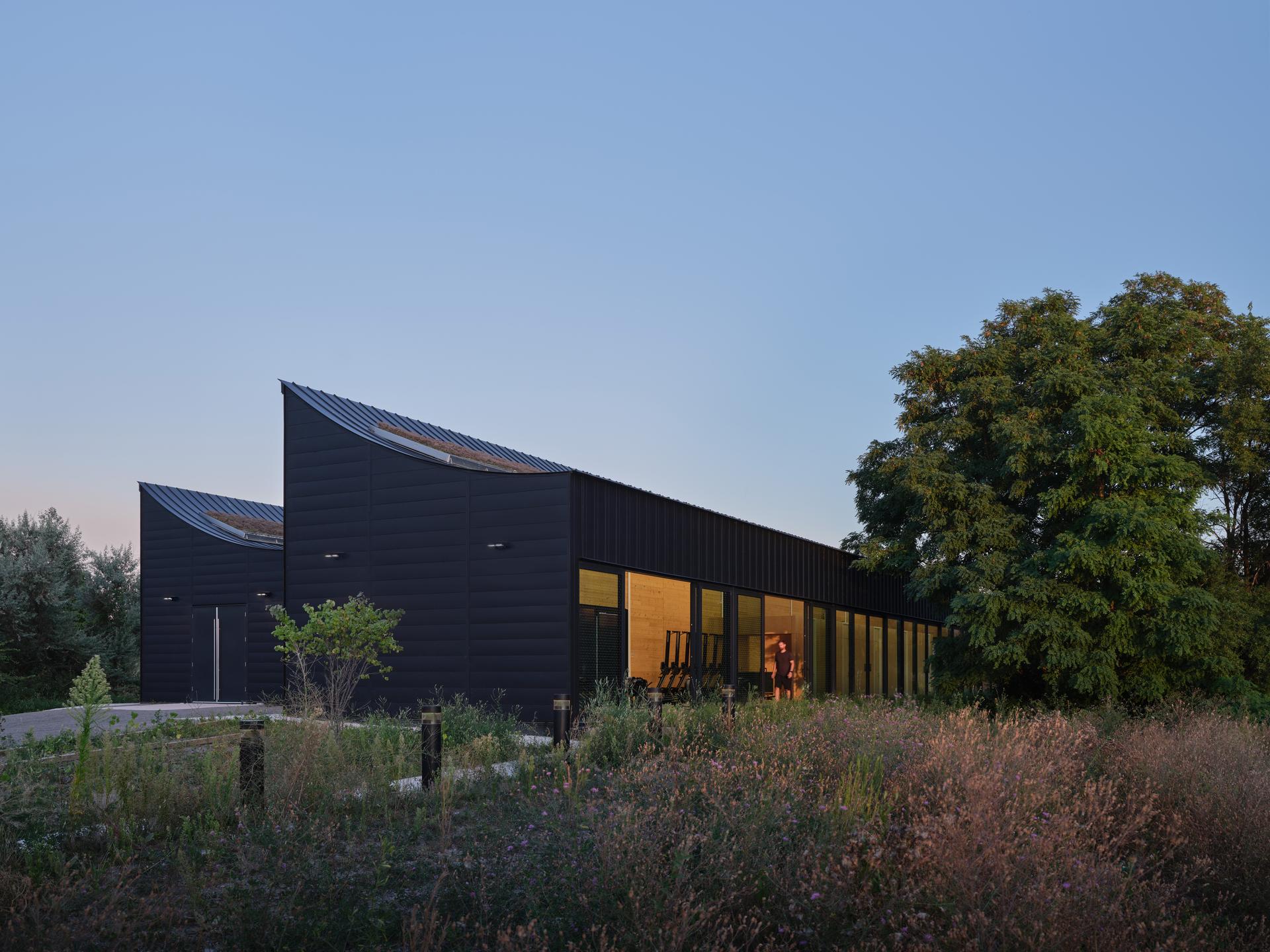 Lindsay Boathouse, Upper Canada College - image 9