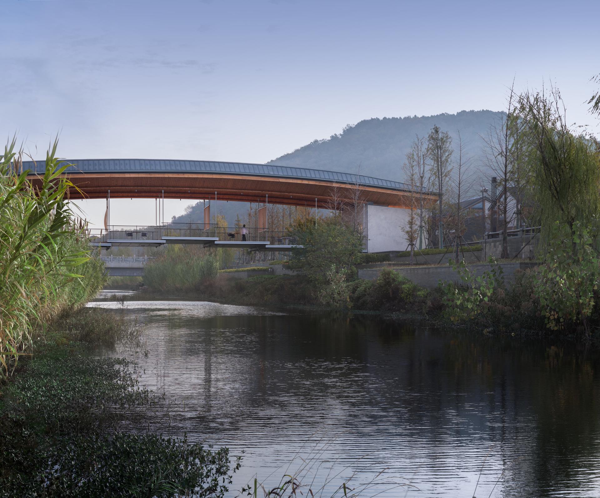 Bridge of Nine Terraces - image 2