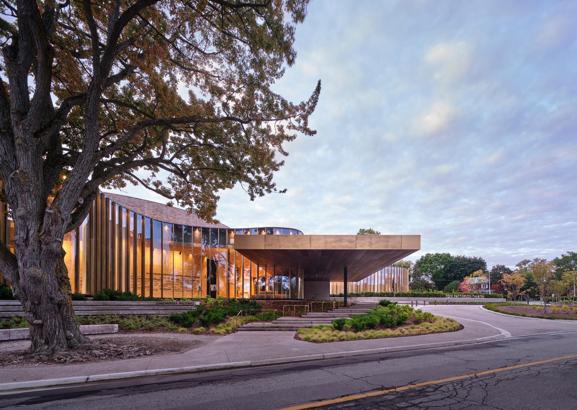 Tom Patterson Theatre - image 15