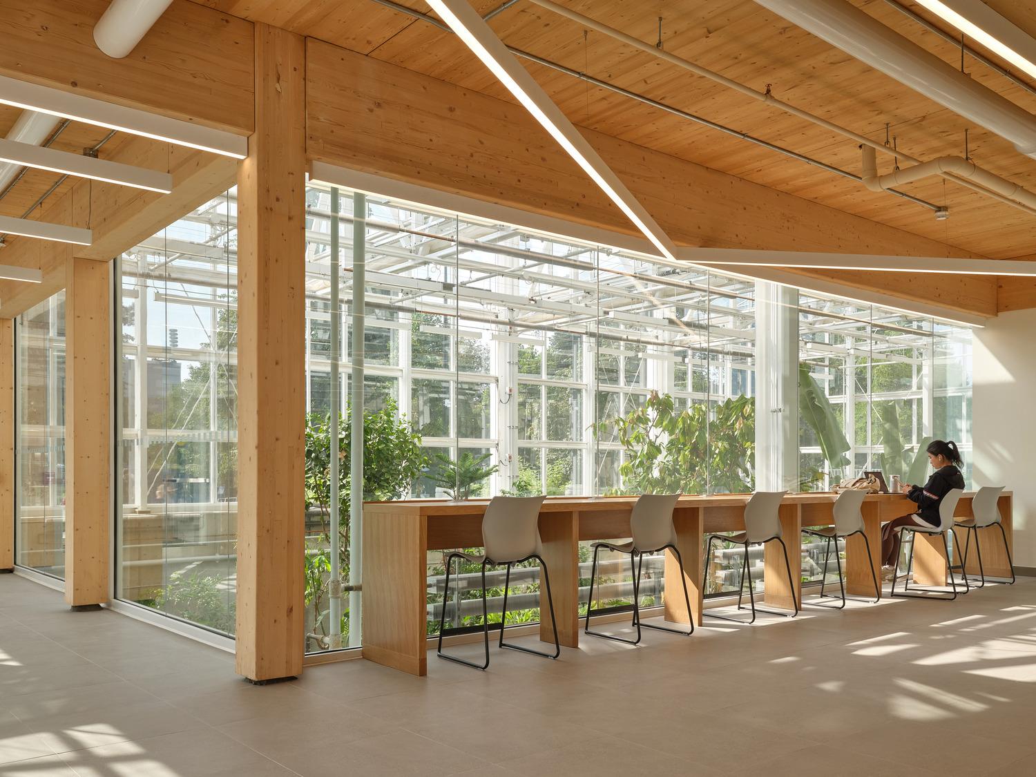 Rouge National Urban Park Visitor, Learning, and Community Centre - image 14