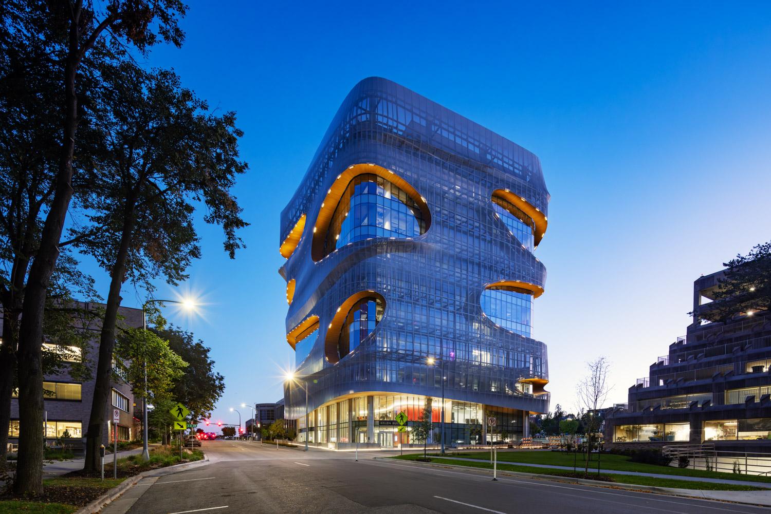 Mayo Clinic Anna-Maria and Stephen Kellen Building - image 15