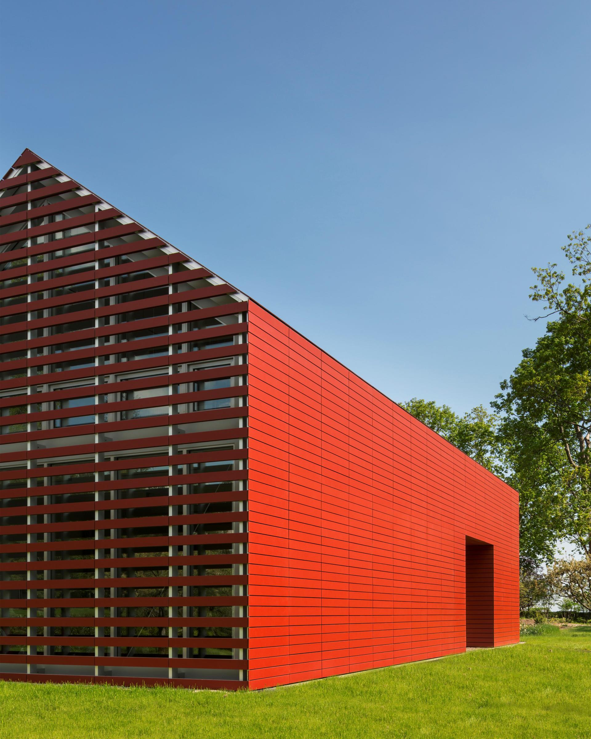 Red Barn - image 6