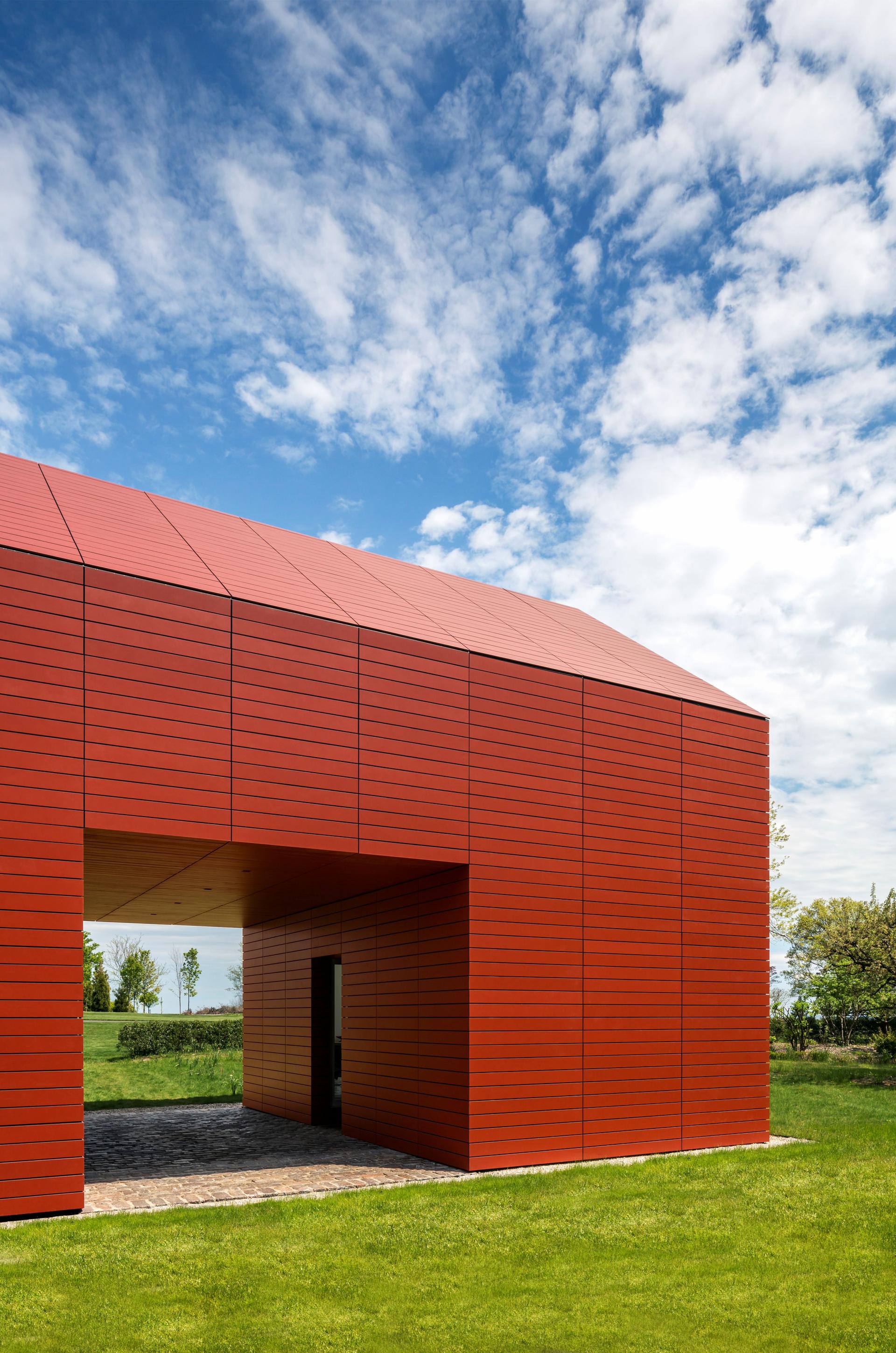Red Barn - image 4