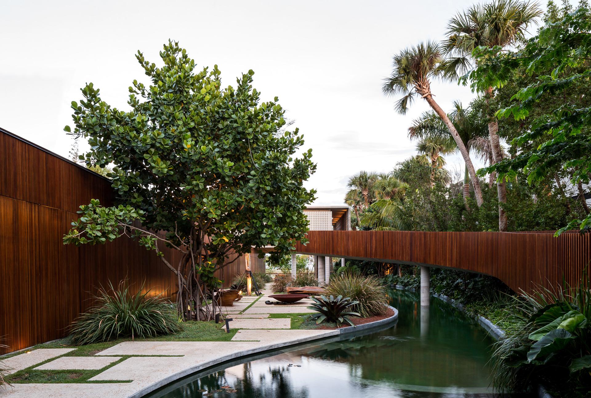 Pine Tree North Garden - image 2