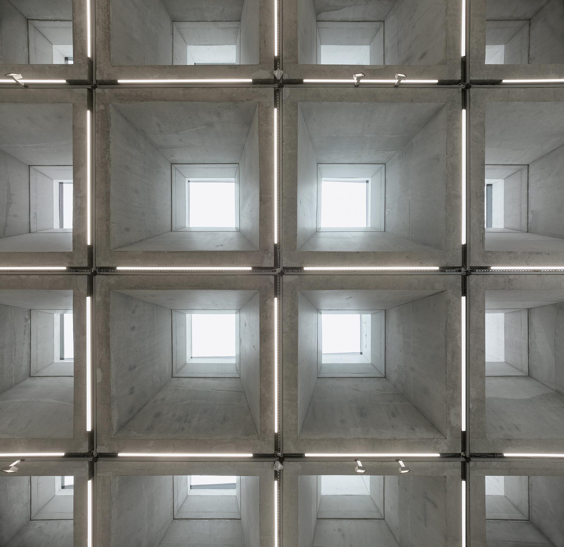 Kasmin Gallery - image 8