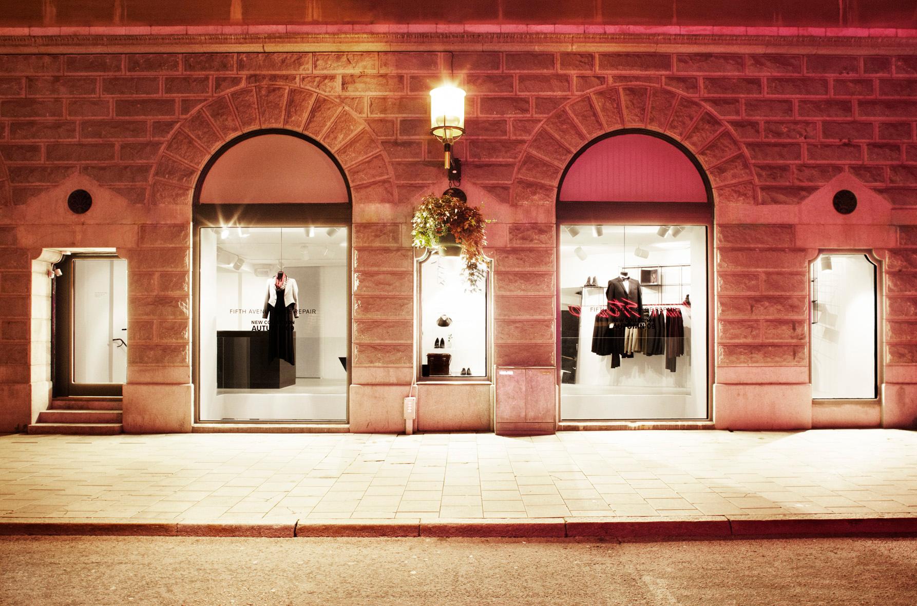 V Ave S R - Concept Store - image 3