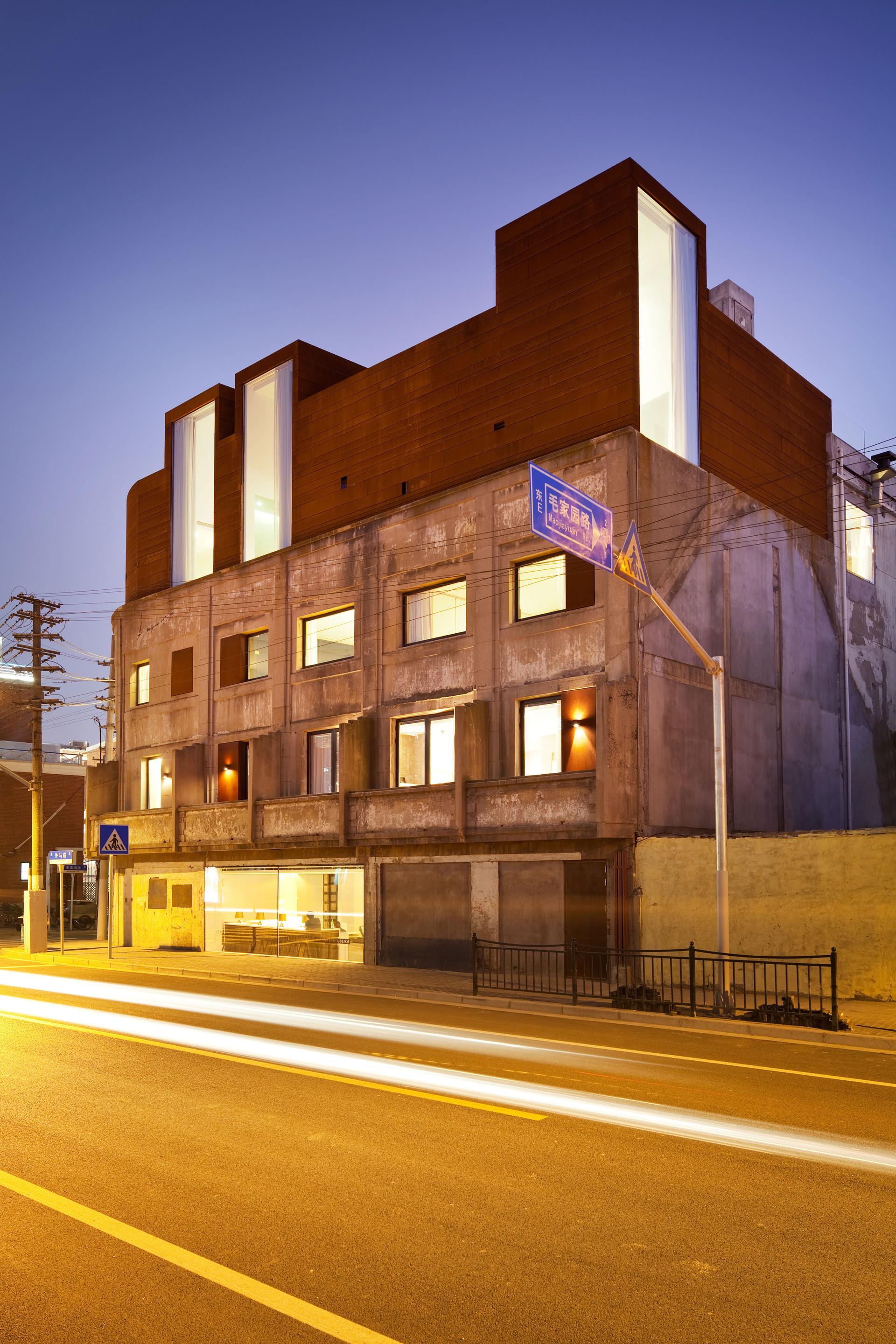 Waterhouse South Bund - image 6